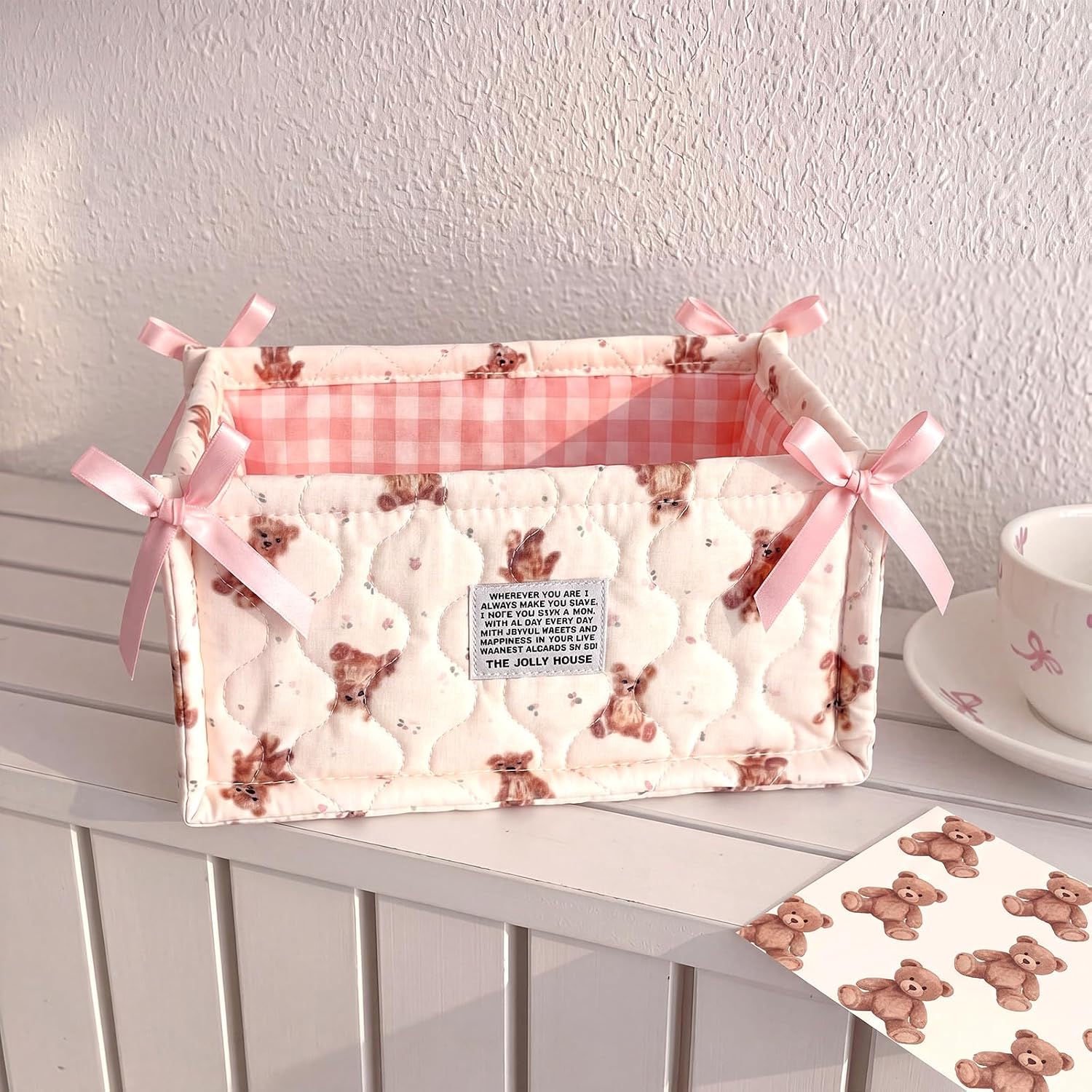 Mifoci Quilted Bear Storage Basket Preppy Cotton Decorative Laundry Basket Coquette Fabric Storage Bin Quilted Boho Car Organizer Bin with Pink Bow for Women Bedroom Nursery Home Picnic