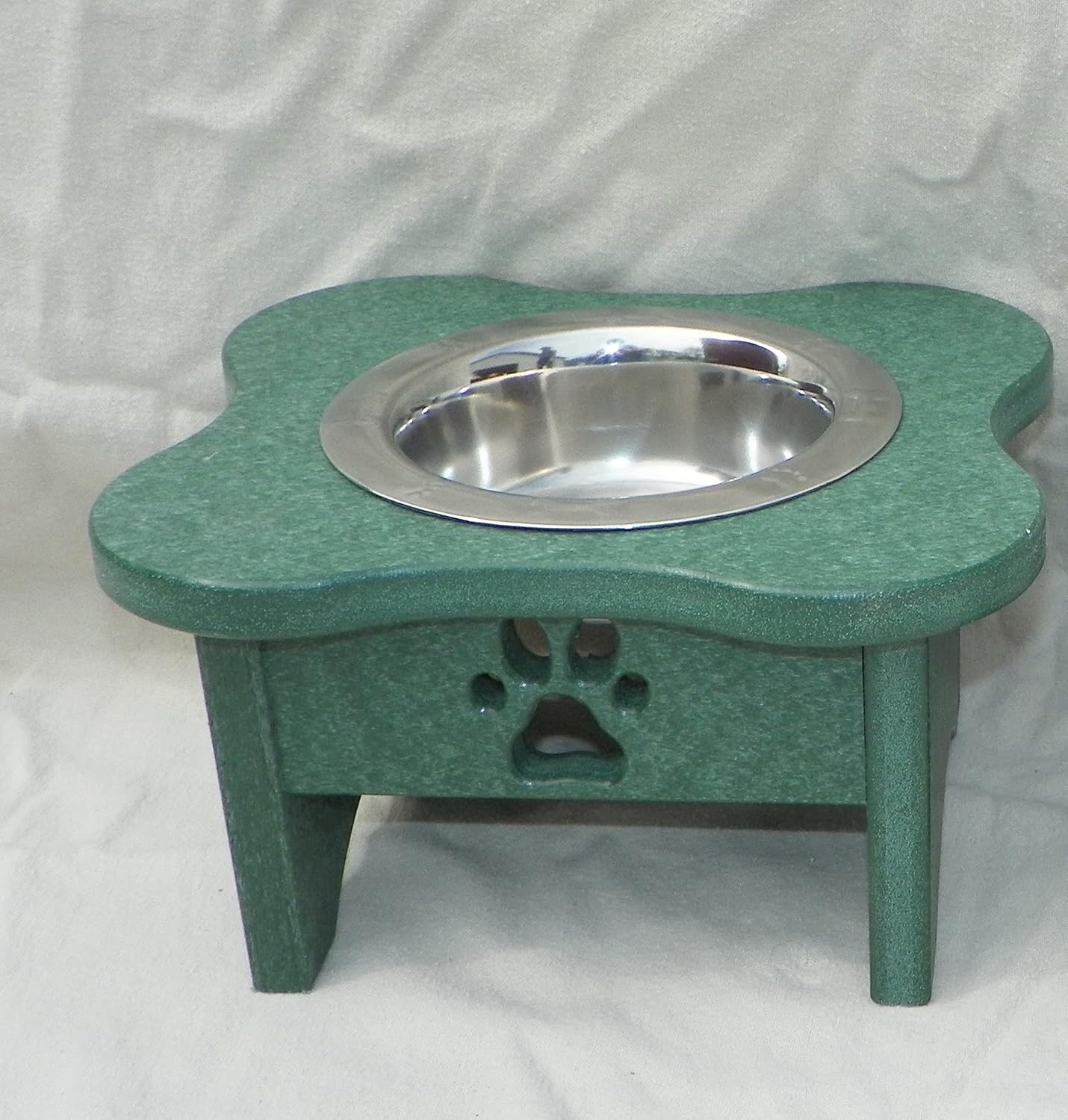 Poly Lumber Medium 2 Quart Bone Single Pet Feeder, Black