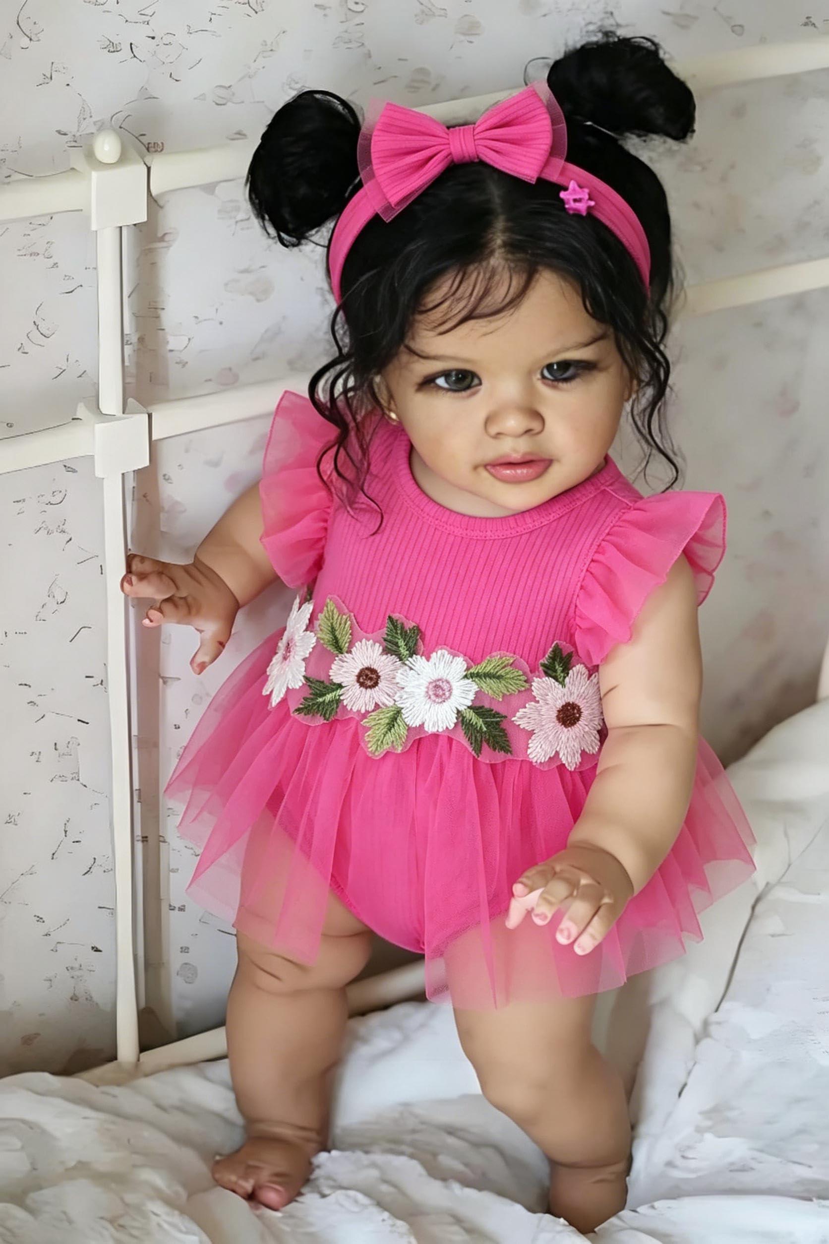 Czarne realistyczne lalki Reborn Baby Dolls Girl 66 cm Afroamerykanin Reborn małe lalki miękkie winylowe silikonowe Baby Doll tkanina ciało realistyczna lalka maluch z akcesoriami do zabawek