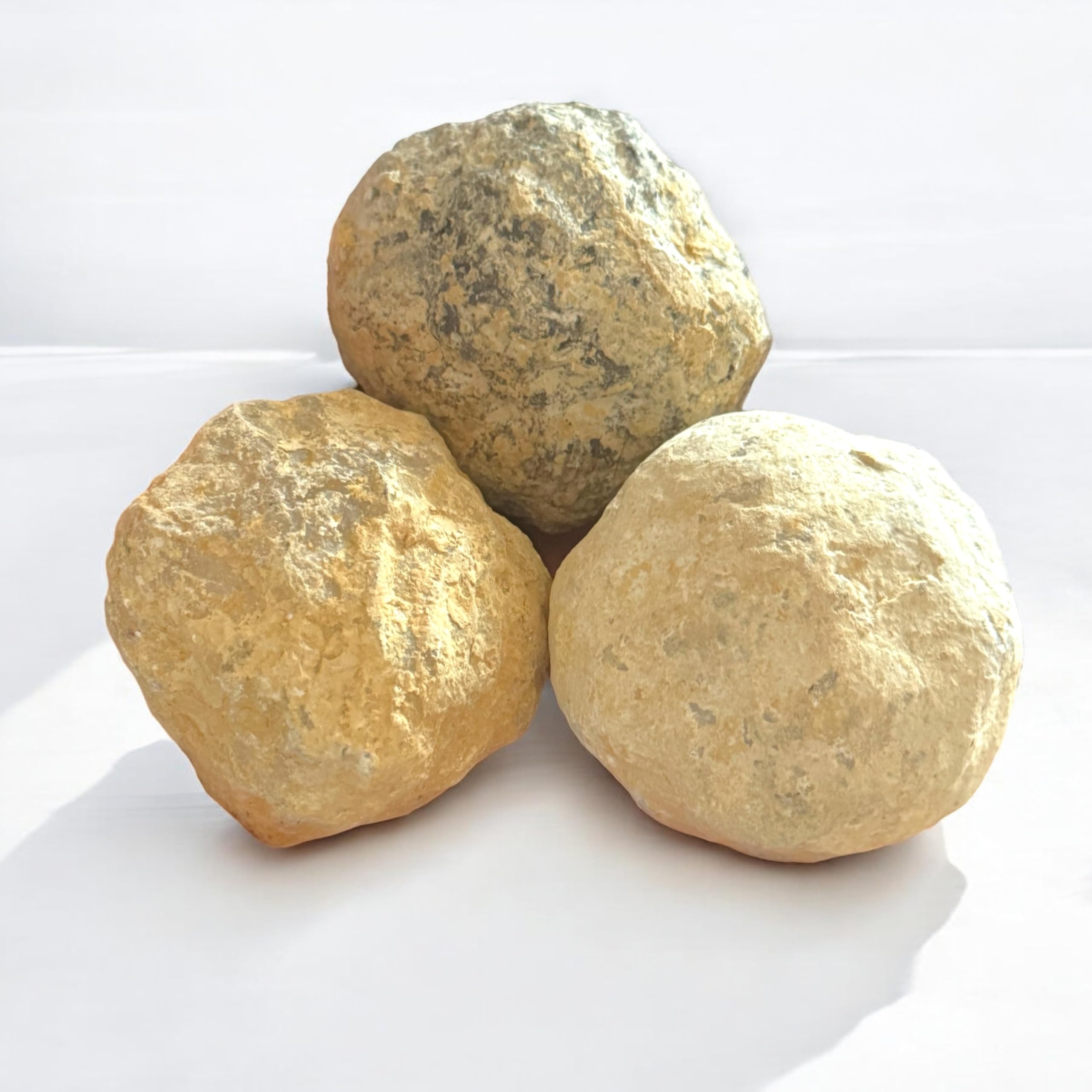 Juego de geodas grandes de tres piezas en tamaño de béisbol, 7 – 8 cm, 900 – 1000 gramos para romper tú mismo, con instrucciones y explicación
