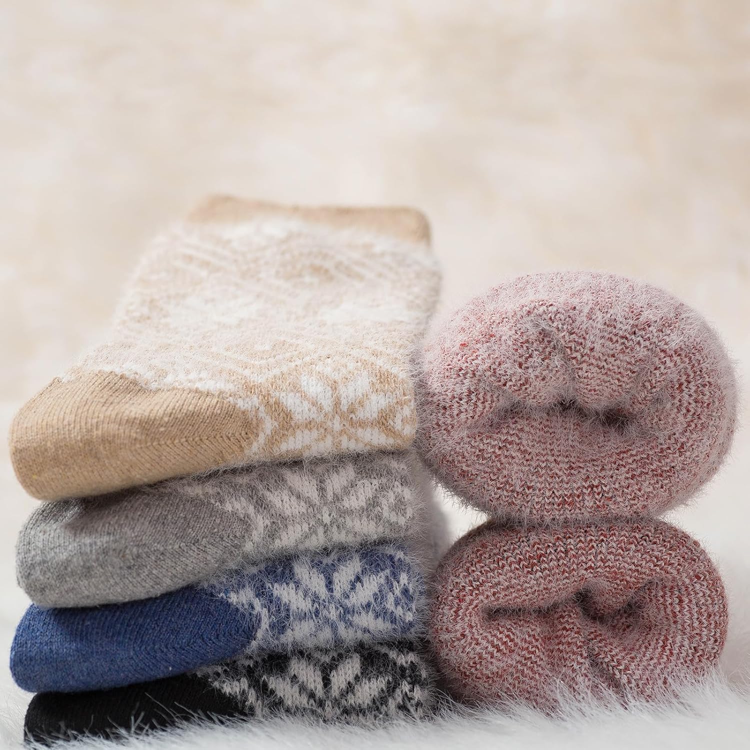 ICEIVY Womens Socks 5 Pairs Wool Warm Cotton Thick Vintage Casual Winter Cabin Crew Fuzzy Socks Gifts For Women - Image 6
