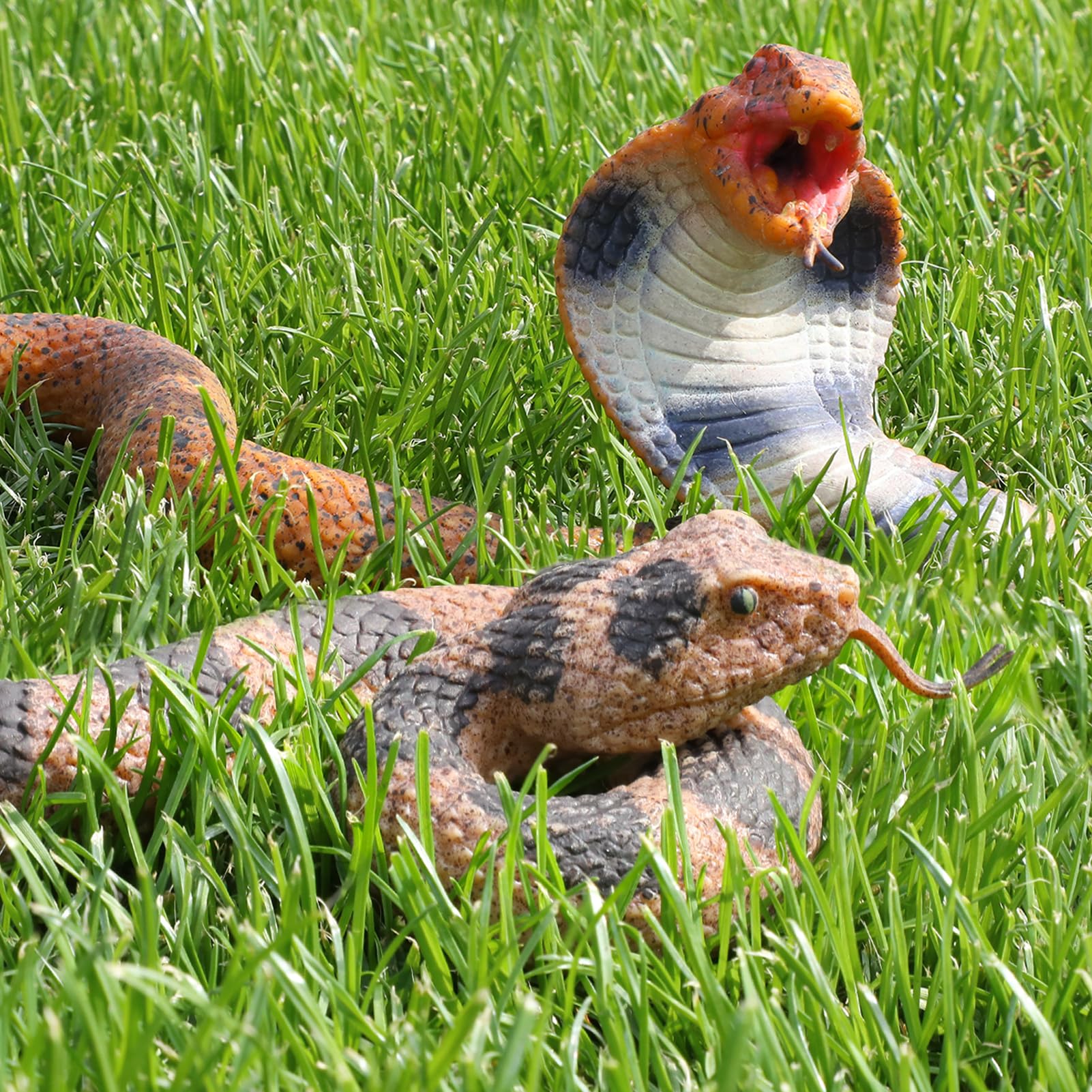 Alphatool 2Pcs Rubber Fake Snakes Realistic Keep Birds Away - Prank Rattlesnake Toy for Bird Scare, Party Props, Haunted House Decorations