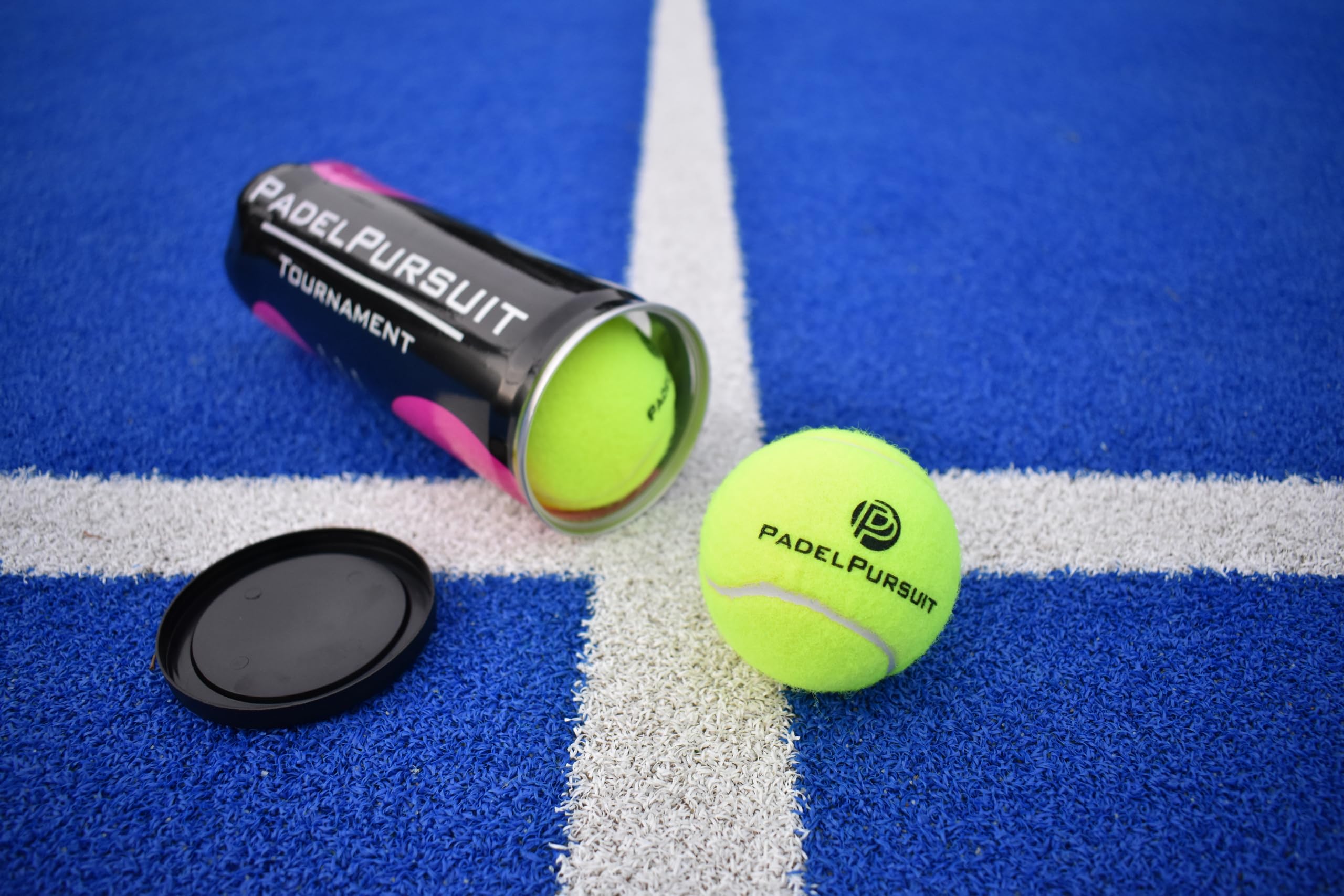 Padel balls
