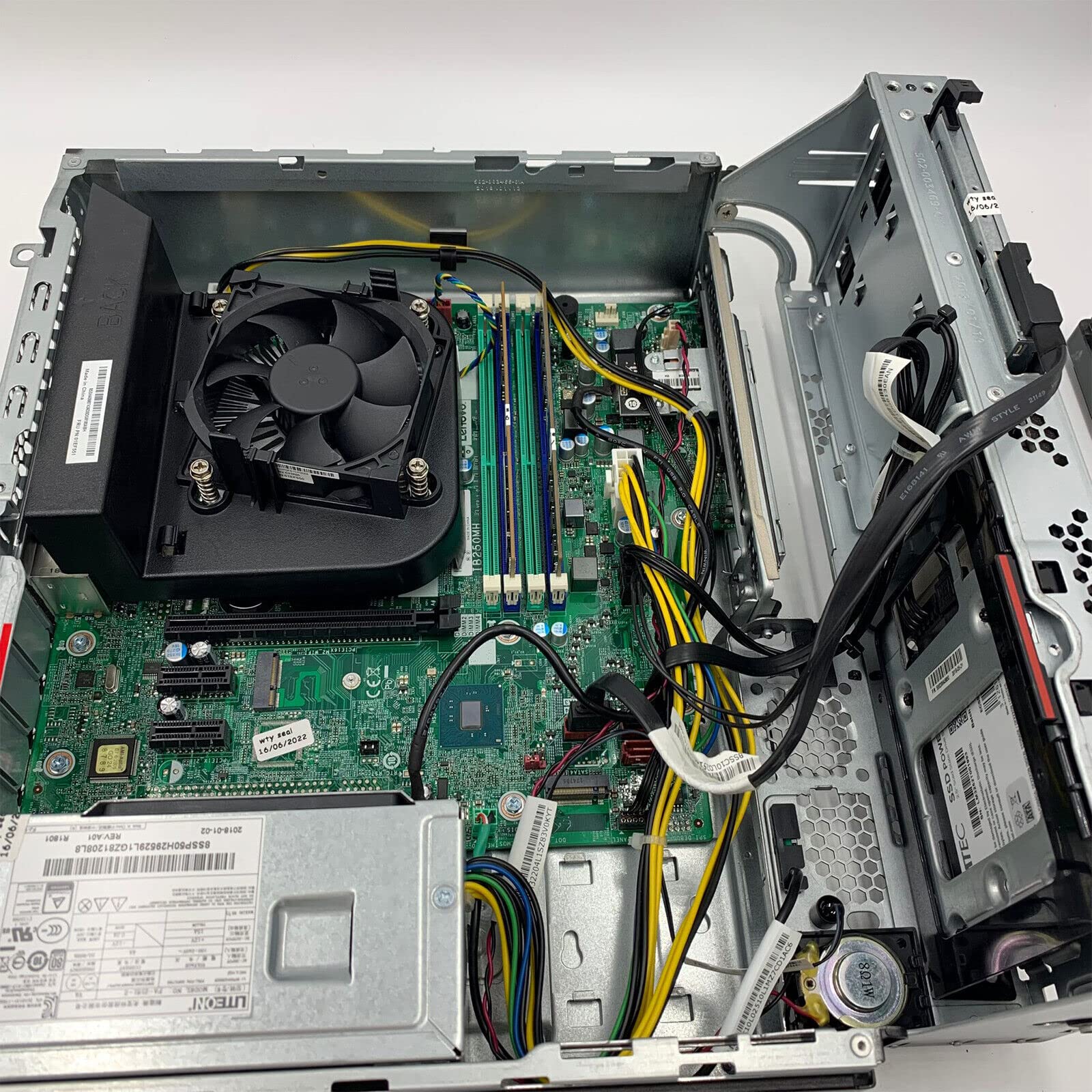 Lenovo PC Desktop ThinkCentre M710S SFF (Ricondizionato) | Processore Core i7-6700, Memoria Ram 16GB, Disco SSD 480GB, Win 11 PRO
