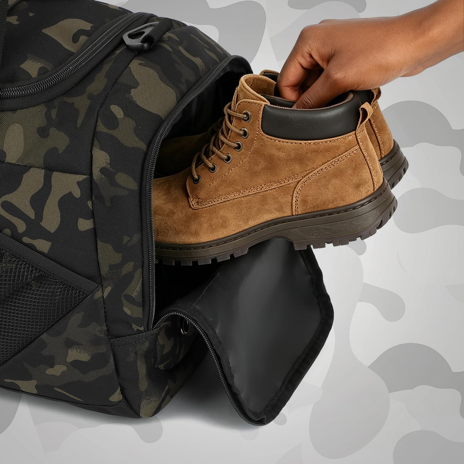 45L Taktische Reisetasche Rucksack für Herren Damen 3-in-1 Camouflage Sporttasche Militär mit Schuhfach Nassfach Multifunktionale Weekender für Gym Reisen Camping Wandern, Camo