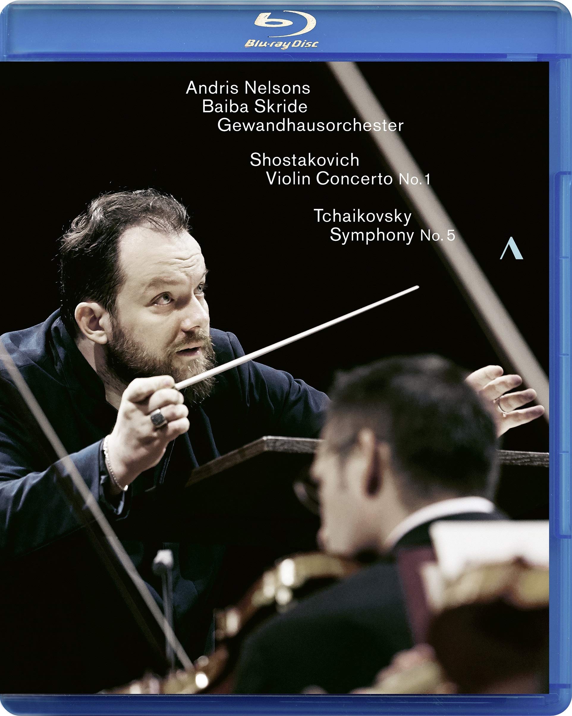 Dmitri Shostakovich: Violin Concerto No. 1, Pyotr Ilyich Tchaikovsky: Symphony No. 5 [Blu-ray] [Region Free] [NTSC]