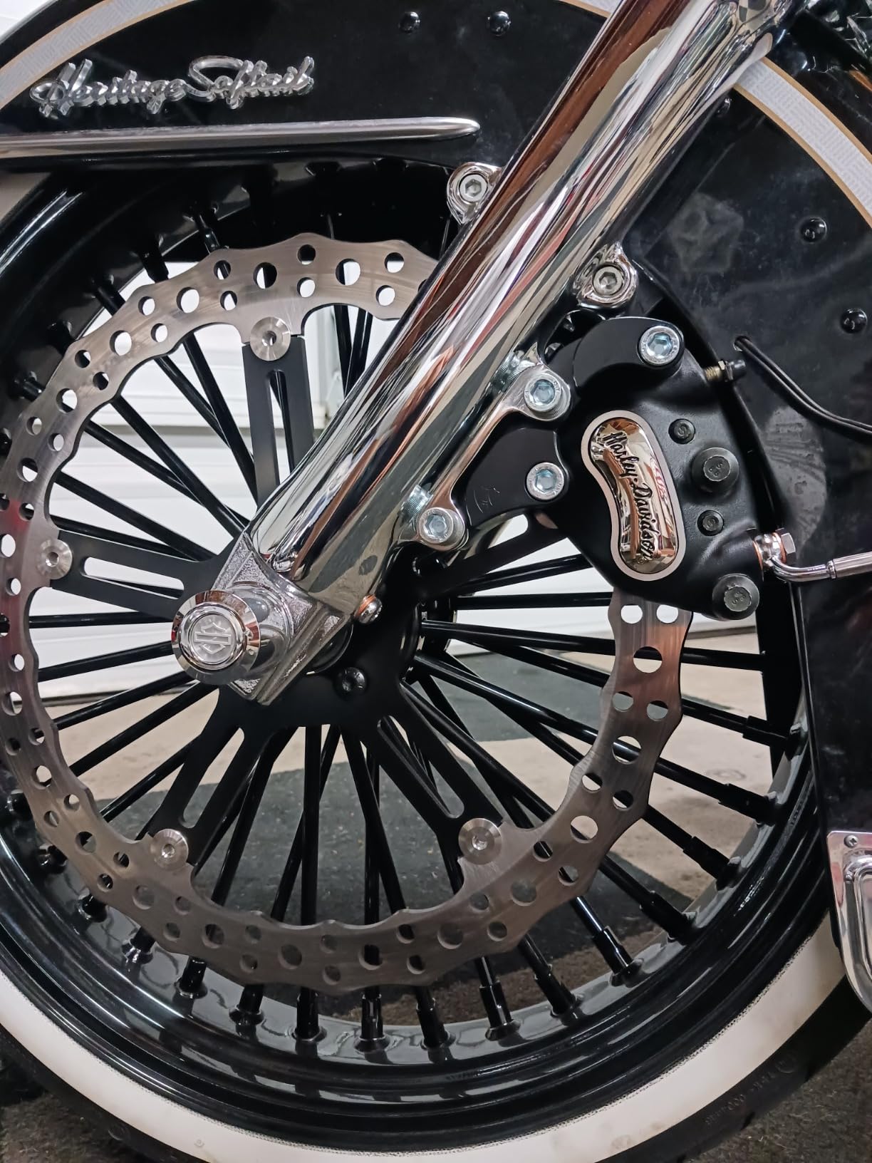 HD Script Brake Caliper Medallion Emblem Inserts