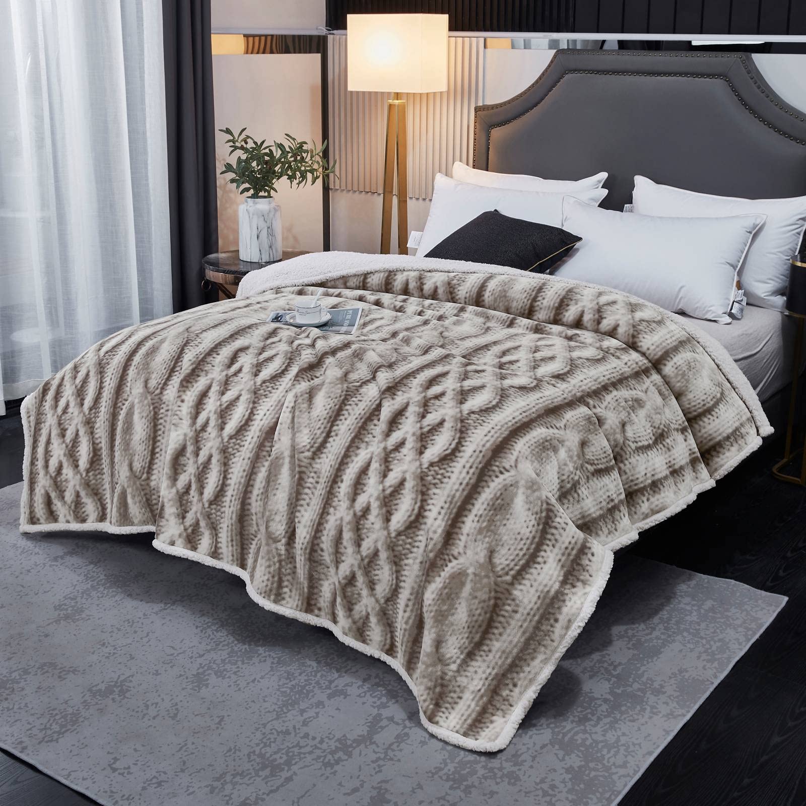 Plaid Sherpa Blanket Queen Size-Light Grey, Super Soft Cozy, Plush Sherpa Blanket, 520GSM Thick Warm Blanket for Full/Queen Bed, Couch (80" x 90")-image-27