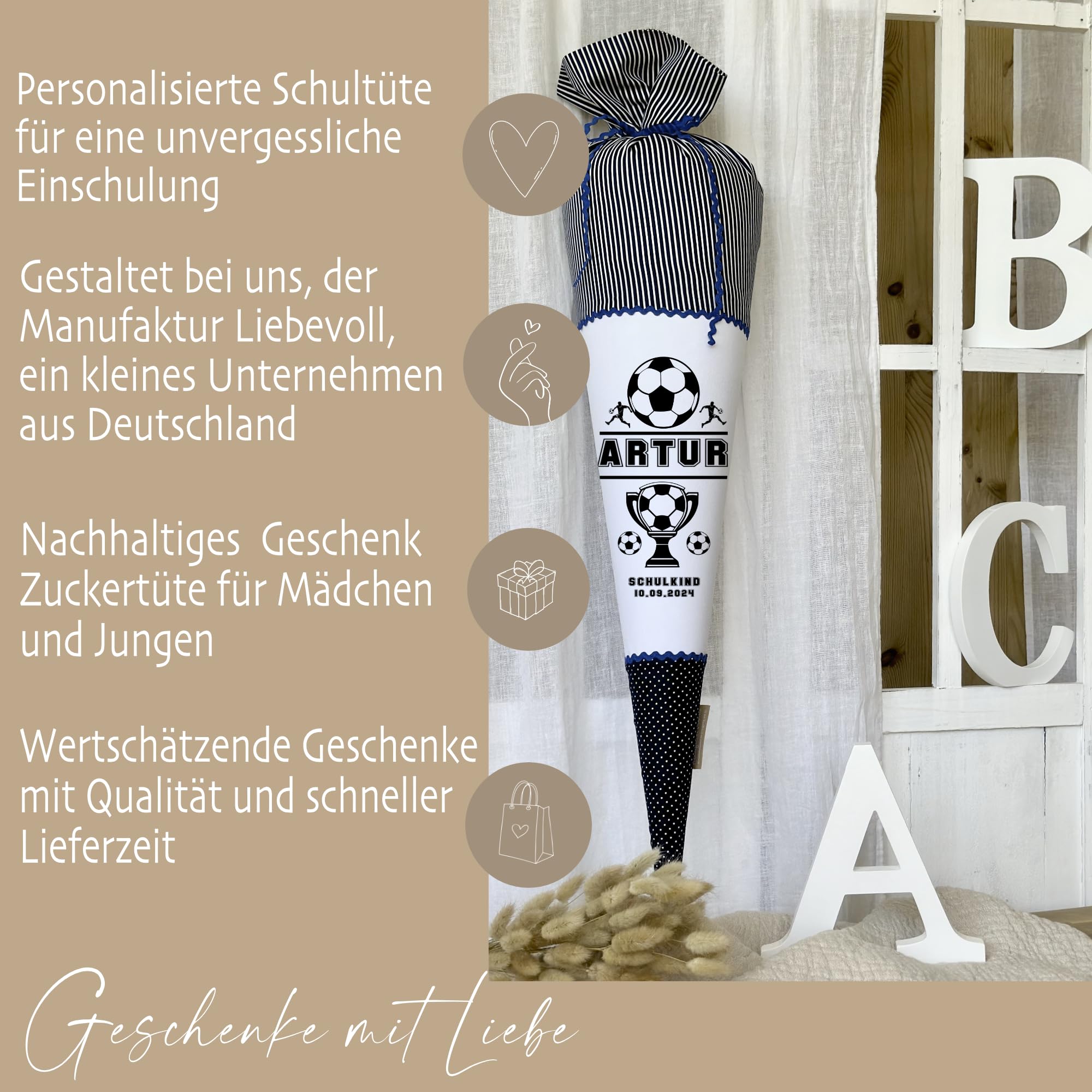 Manufaktur Liebevoll Schultüte Junge Einschulungstüte Mädchen Name personalisiert Stoff Schultüte Kinder Zuckertüte Schulkind 2026 I (Fußball)