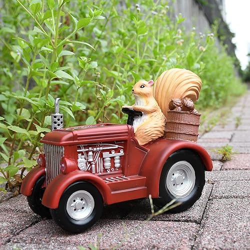 Tractor de ardilla iluminado con energía solar fabricado por poliresina