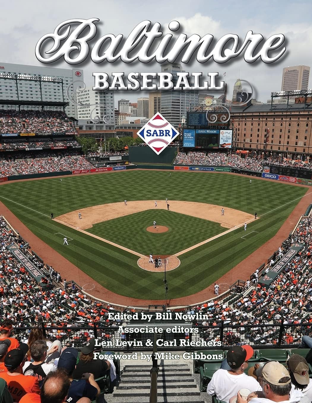Baltimore Baseball (SABR Cities and Stadiums) Paperback – 8 Aug. 2021