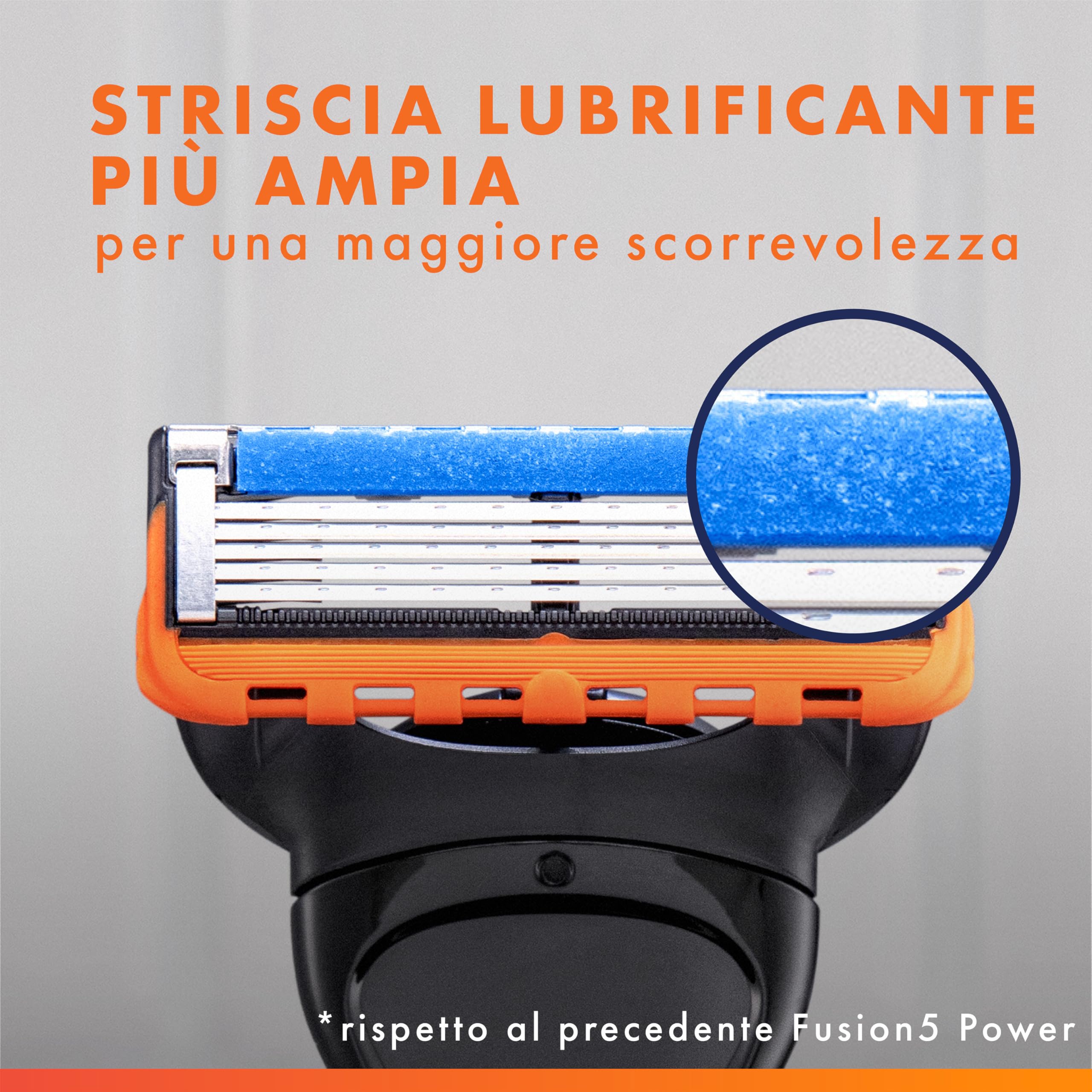 Gillette Fusion 5, 1 Rasoio Barba Manuale e 12 Lamette da Barba di Ricambio per Rasoio Manuale Fusion5, da 5 Lame, Rasatura Scorrevole con Striscia Lubrificante, Fino a 1 Mese di Rasatura per Lametta
