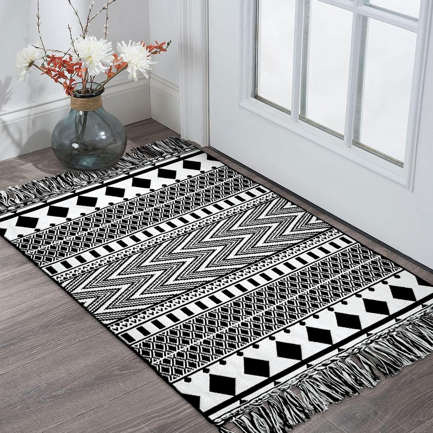 Chicrug 2x4 Runner Rugs for Bedroom Bedside, Geometric