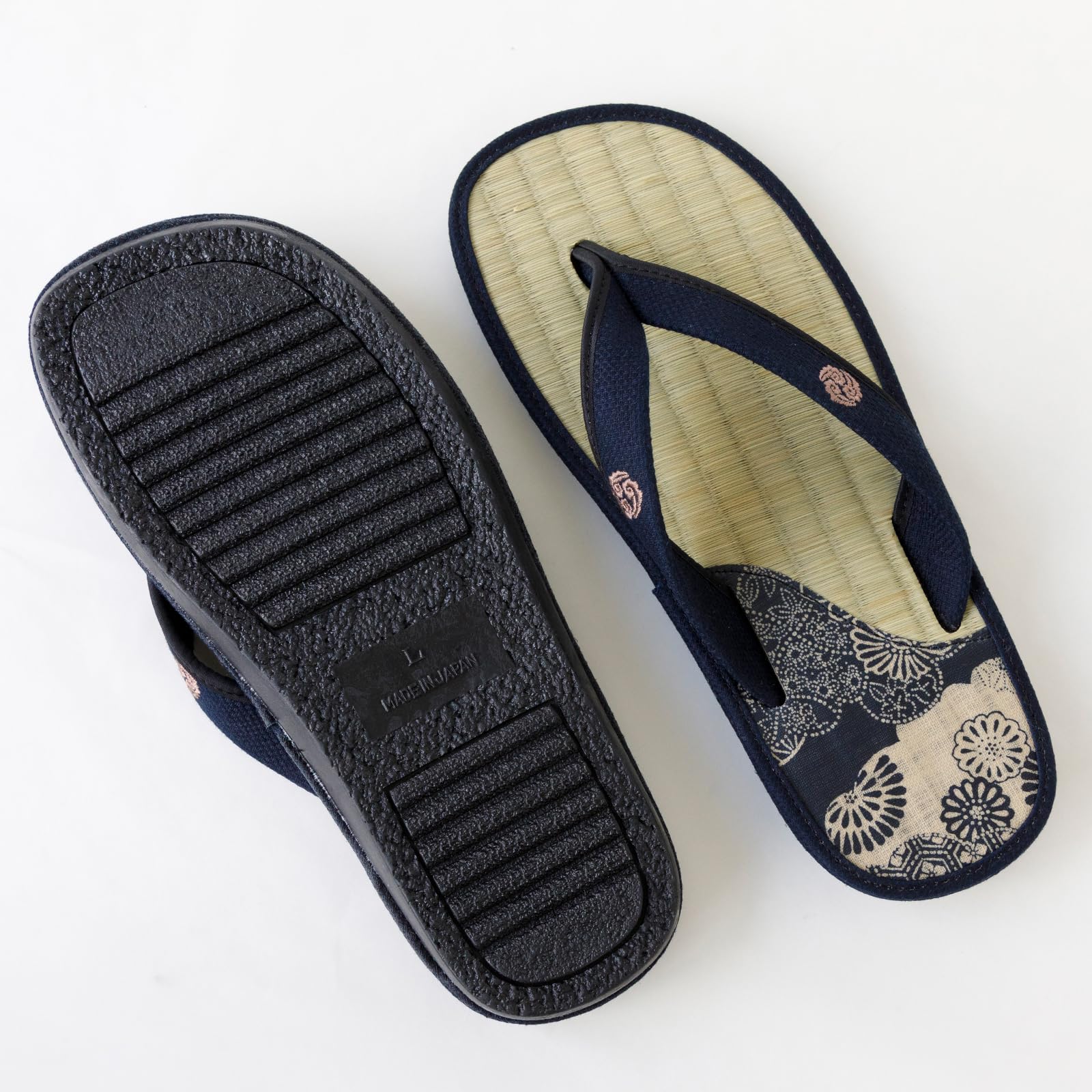 Sandales Traditionnelles Japonaises Asayu en Igusa, Fabriquées au Japon, Tatami Zori, Absorbantes et Désodorisantes - Motif Mosaïque, Taille Homme EU 39 à 42.
