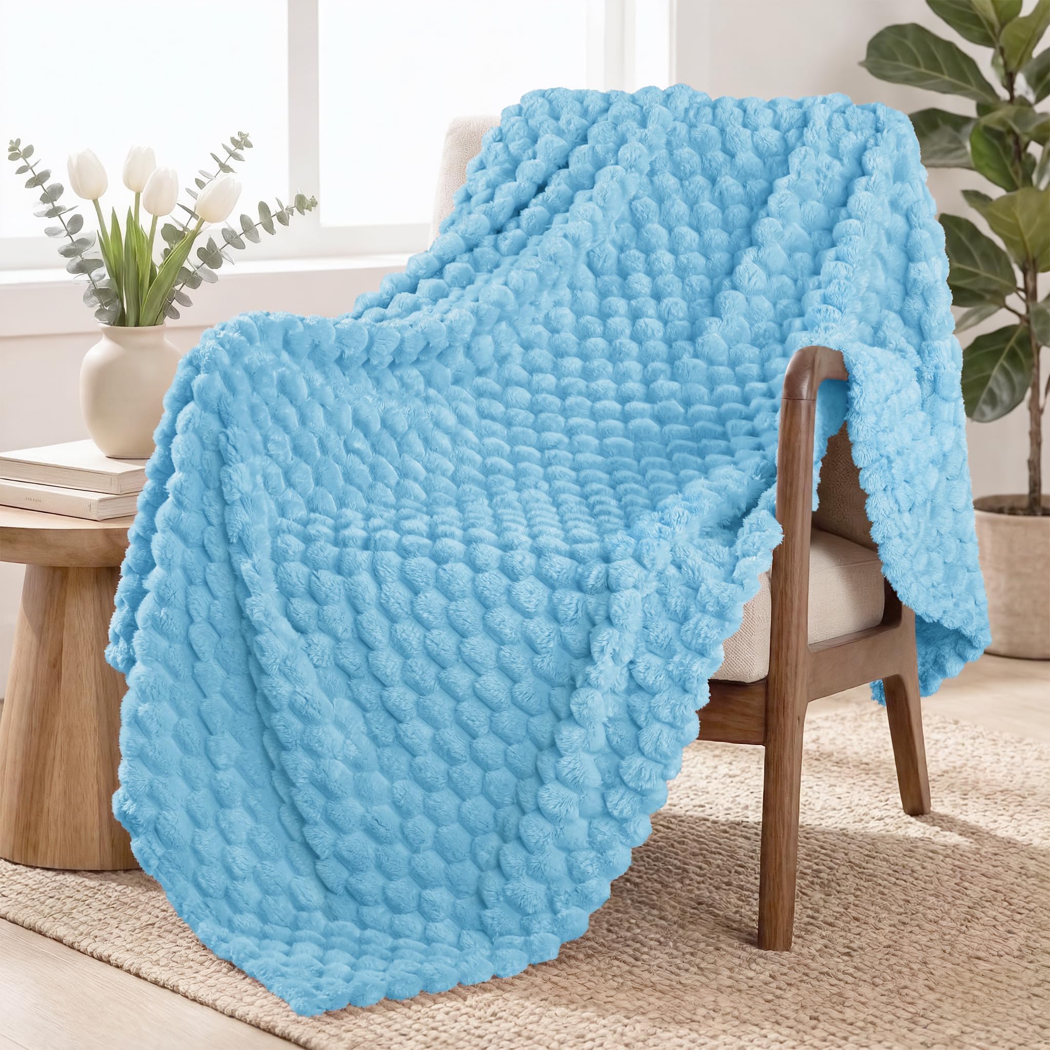 Exclusivo Mezcla Large 3D Fleece Throw Blanket for Couch, Blue