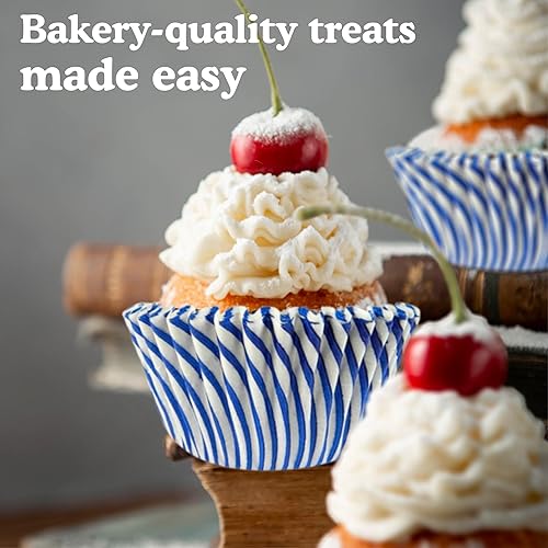 Vista 12 de Regency Wraps Vasos para hornear de grado profesional a prueba de grasa, paquete de 40 unidades, revestimientos estándar, lunares azul cobalto