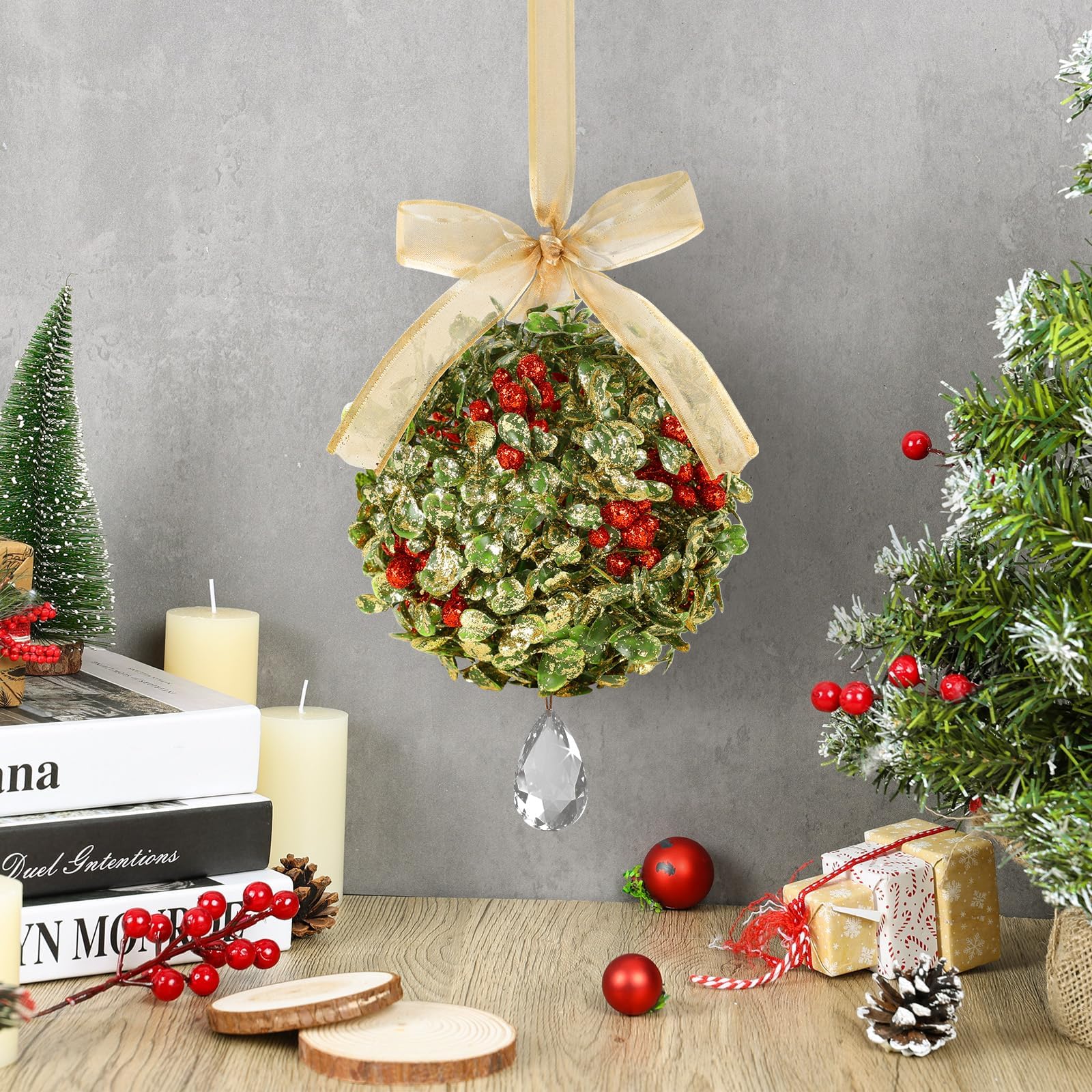 Lot de 2 décorations de gui artificielles à suspendre en cristal avec nœud en baies pour porte, maison, arbre de Noël, amitié, fête, arche de plafond (doré)