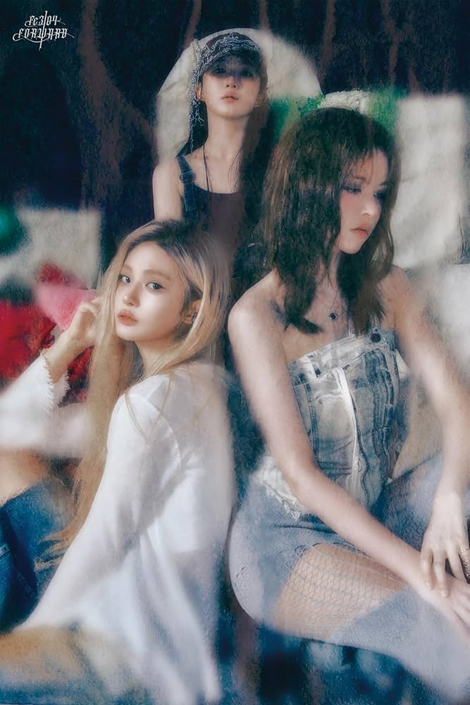 Amazon.co.jp: NMIXX Fe3O4 Forward 4th EP Album MP3 Shell Version