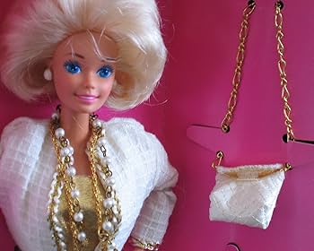 City Style Barbie 1993 シティスタイル バービー　レア Amazon.com: Mattel 1993 Classique City Style Barbie : Toys