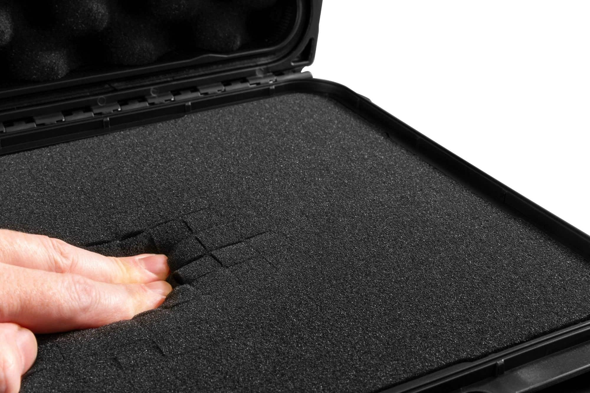 Power Dynamics GIGCase50R - Maleta protectora a prueba de golpes, agua y polvo IP67, ideal para transportar tus objetos de valor de forma segura. Hardcase. Estuche protector con espuma.