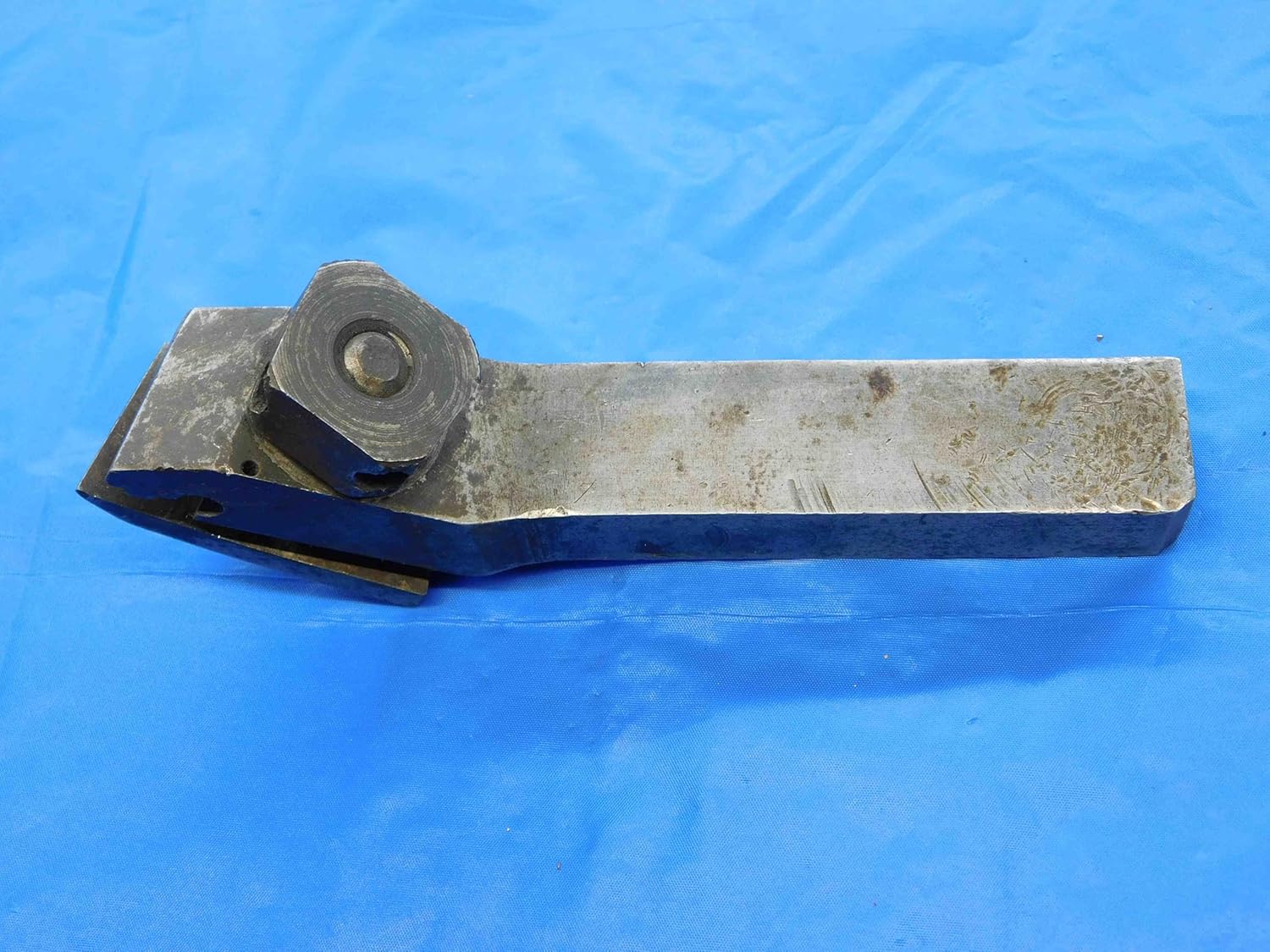 M & J Tooling LLC Lathe Turning Tool Holder About .63 X 1.03 Shank 6"" OAL 1/4 Slot Width - JC1431AK3