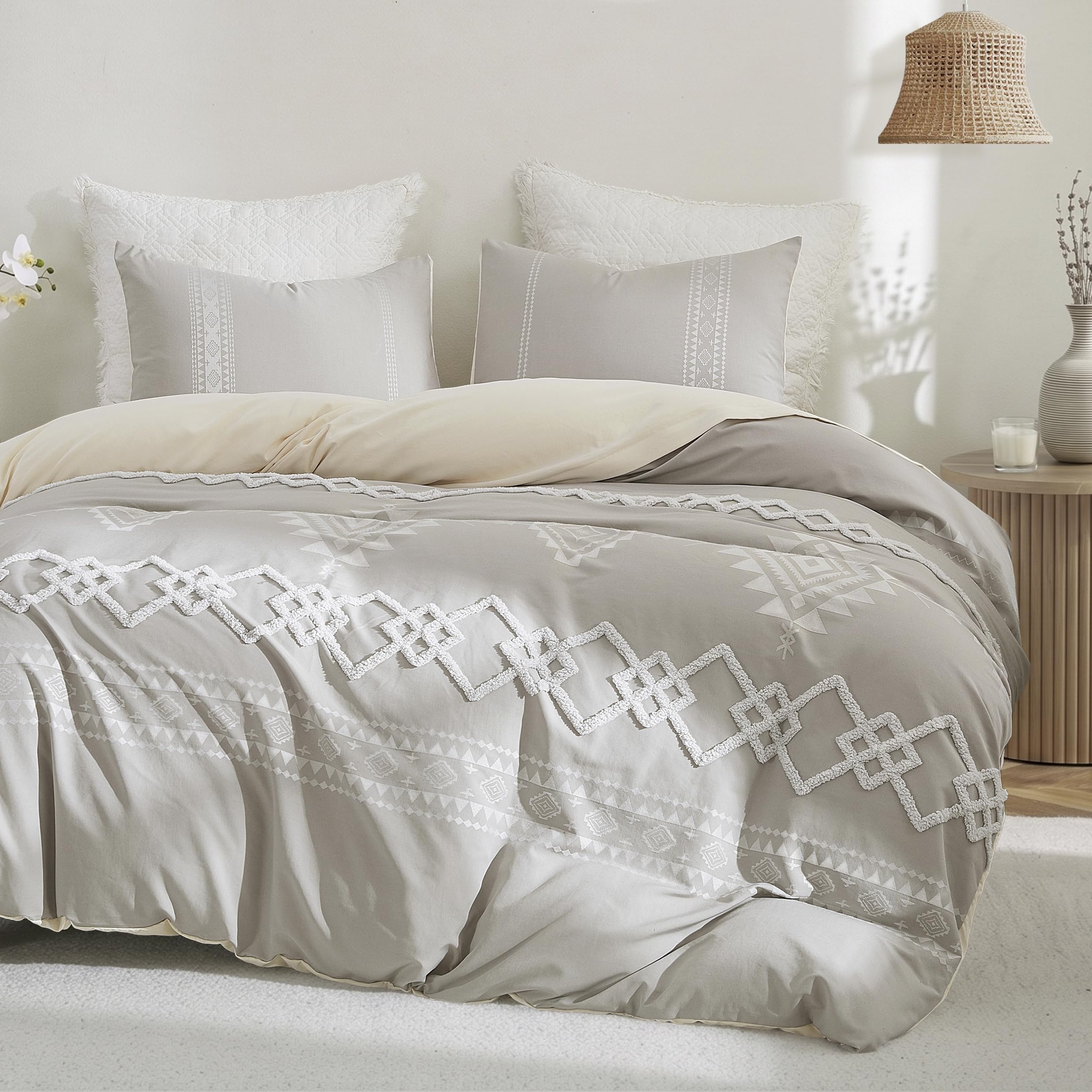 Photo 1 of Oli Anderson Boho Queen Duvet Cover Set