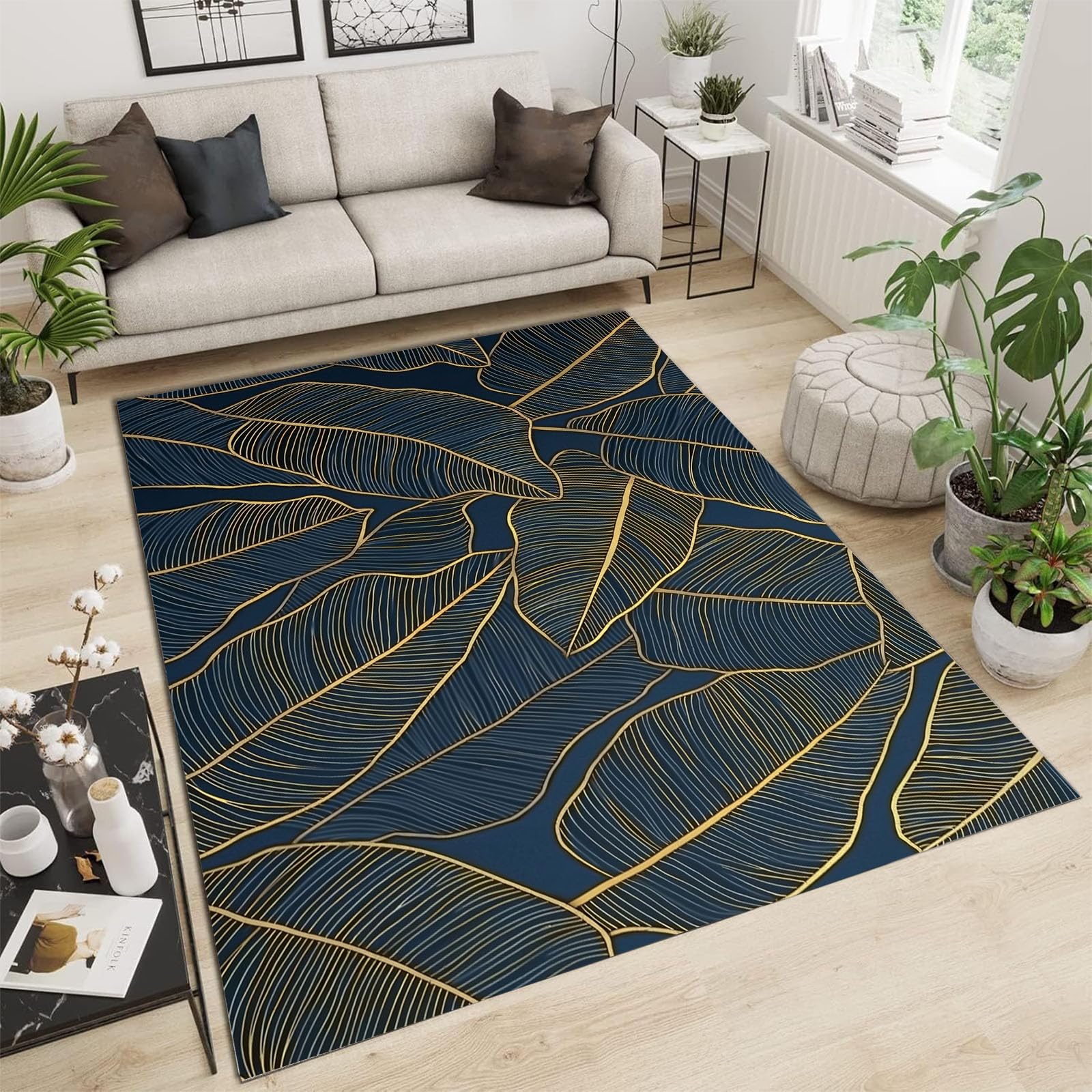 Tapis de salon bleu marine et or pour créer une ambiance feutrée en salle à manger