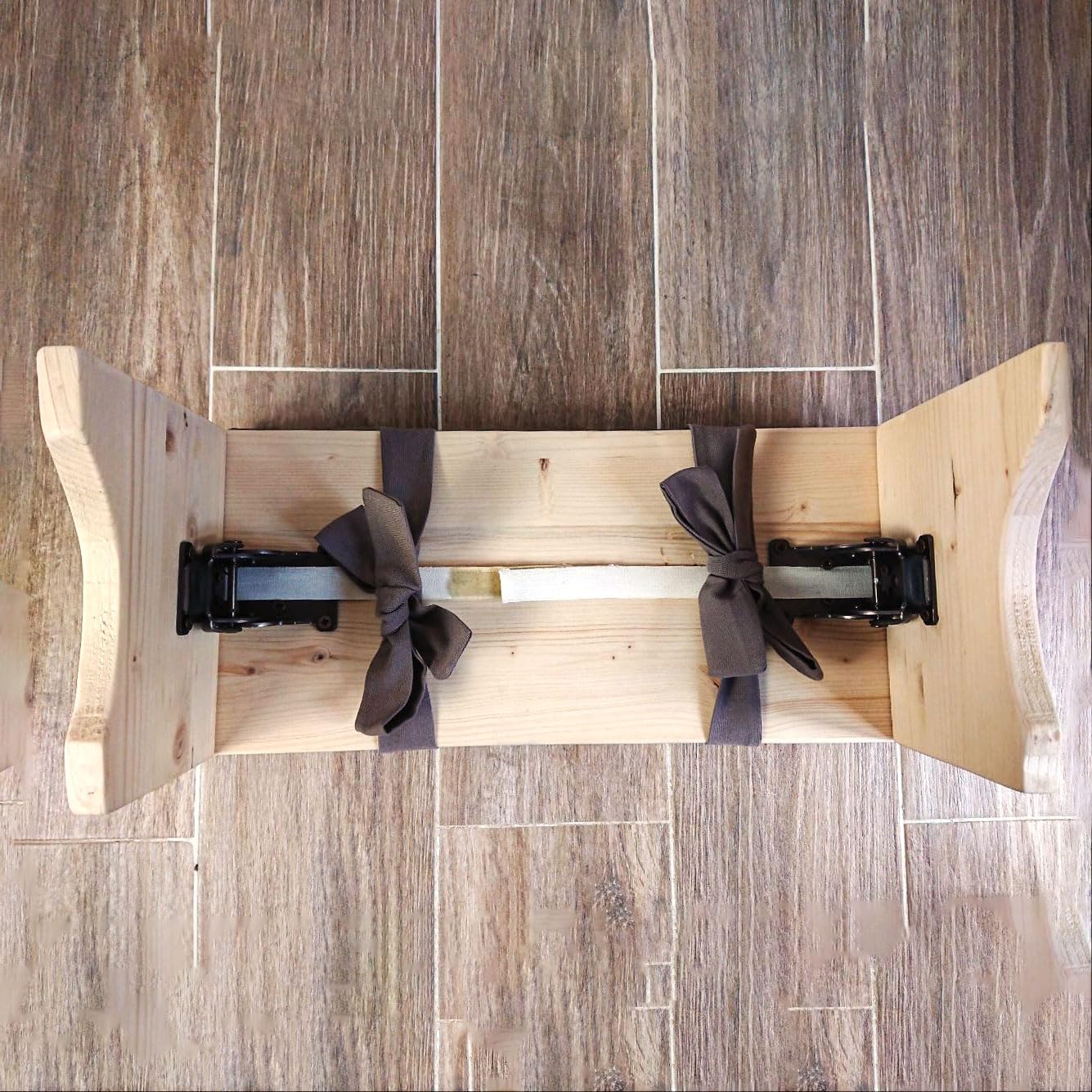 Set da Meditazione con Panca Seiza e Tappetino Zabuton ecologico artigianale in cotone naturale e legno d'abete