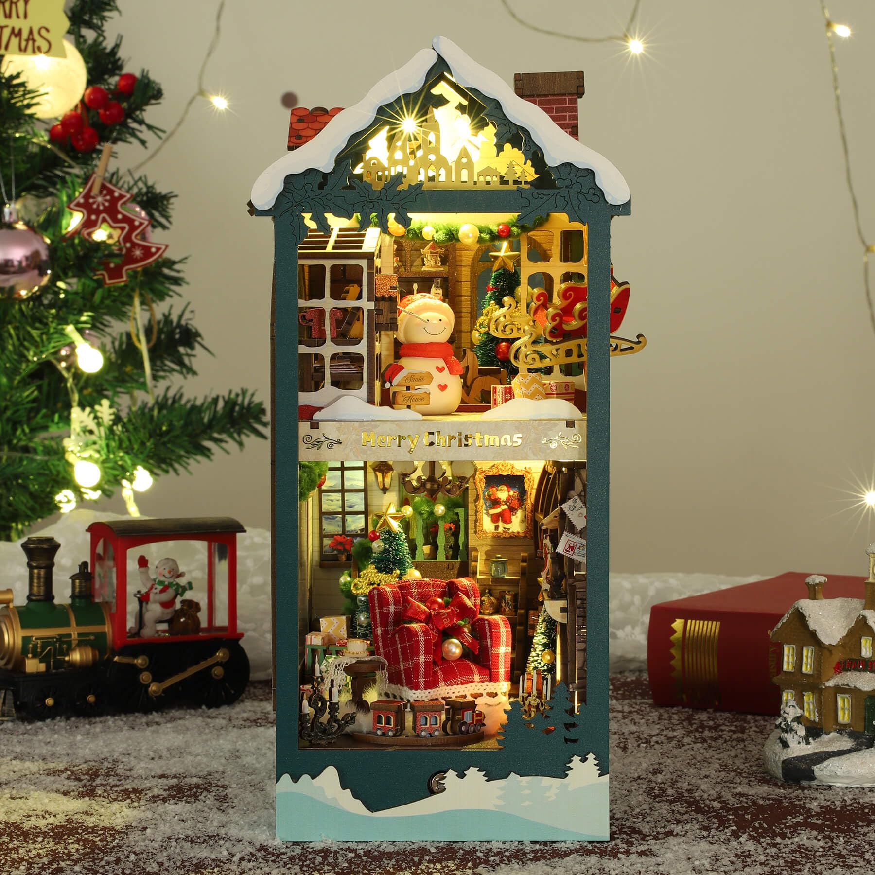 fifijoy Christmas Book Nook Kit - DIY Miniature House Dollhouse Kit for Adults and Teens, Booknook Bookshelf Insert Christmas Decorations, Gifts for Family and Friends (Merry Christmas)
