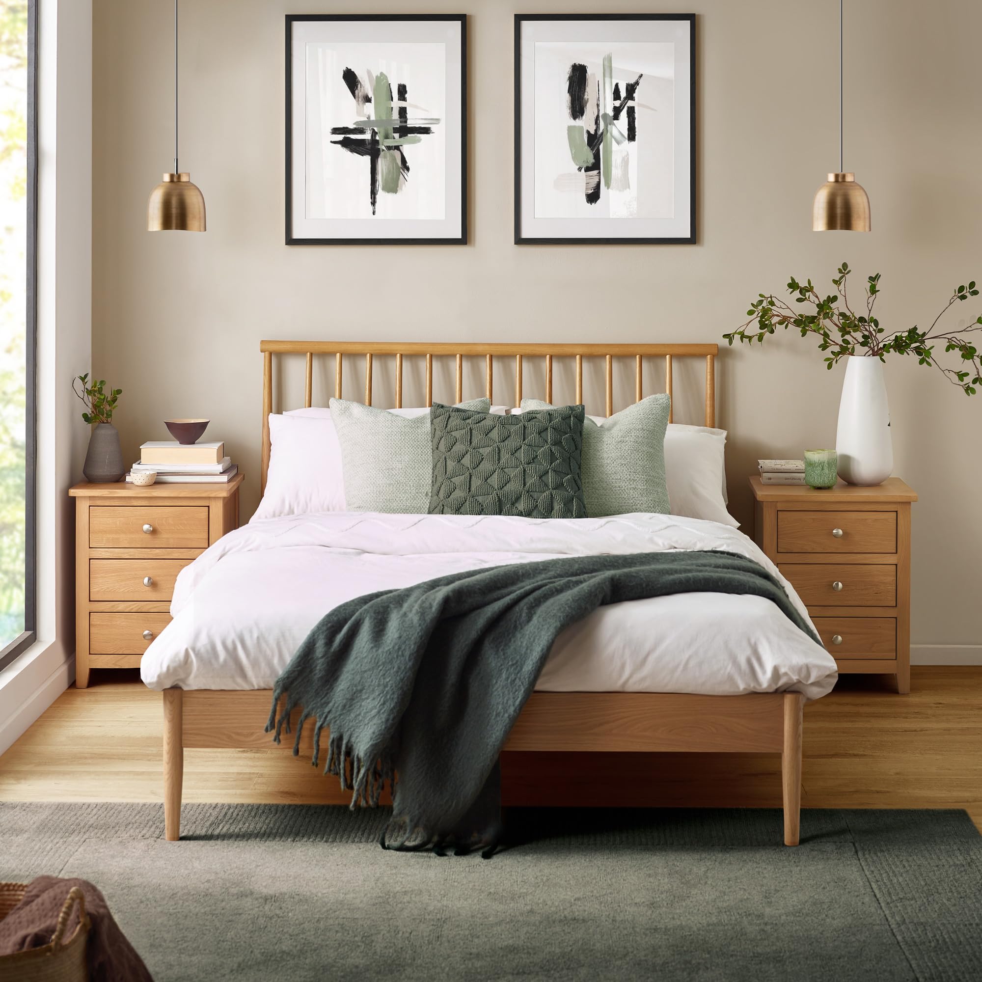 Julian Bowen Belton Double Bed - Solid Oak Bed Frame with Spindle Headboard, 135x190cm/4ft 6in, No Box Spring Needed, Mid-Century Modern - H 102 x D 211cm
