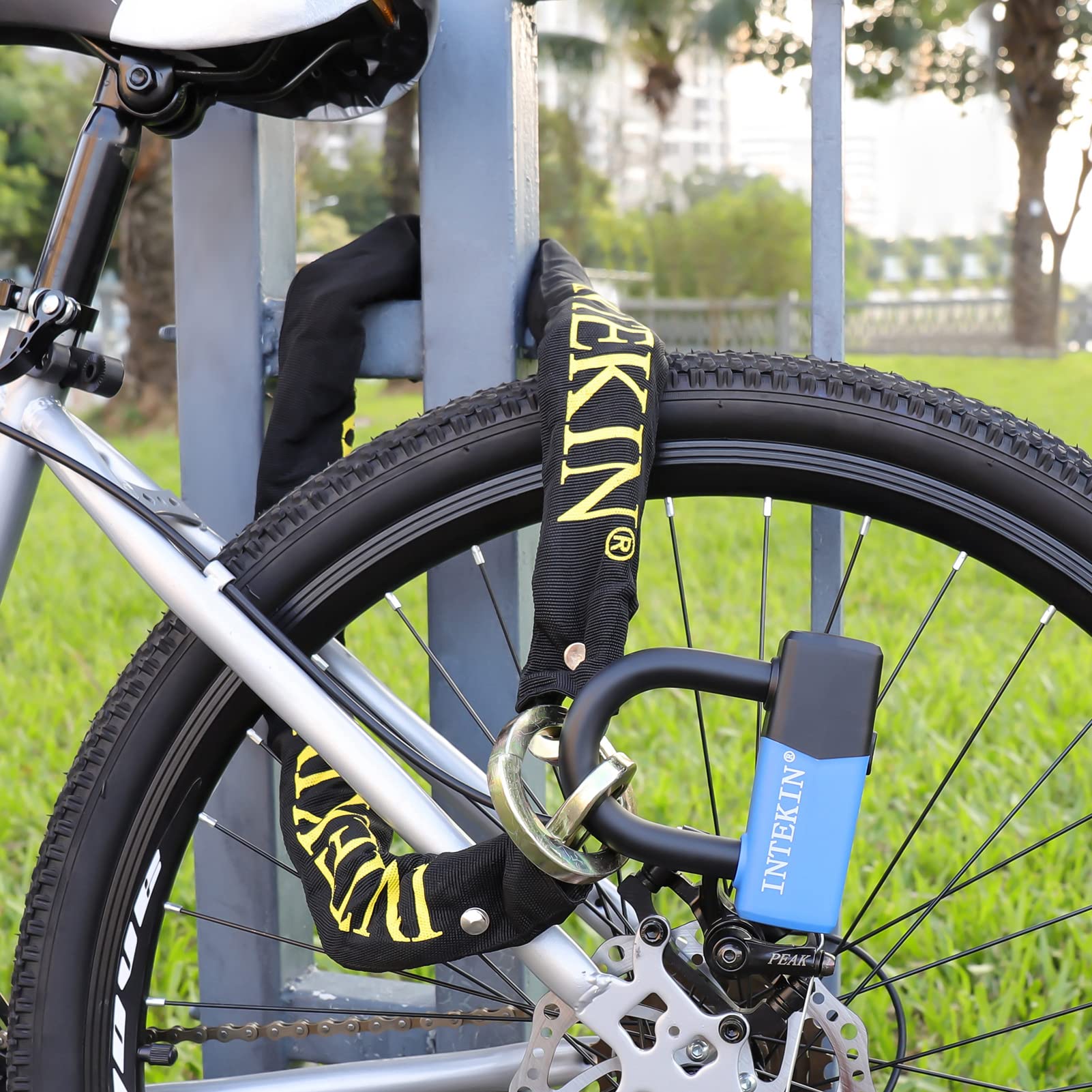 Candado de cadena de motocicleta de 4 pies para motocicleta de alta resistencia, antirrobo de cadena de bicicleta con bloqueo mini U de 1,6 cm para motocicletas, bicicletas y más