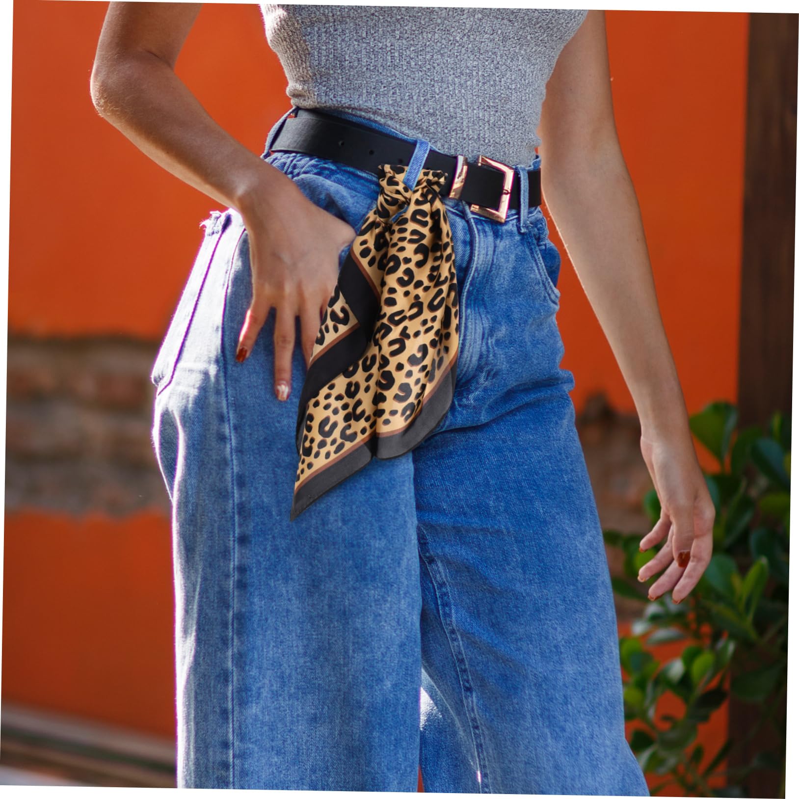Ipetboom Bufanda de Seda Ligera con Estampado de Pañuelo Pequeño para Mujer Pañuelo para Cabello para y Accesorio Versátil para Fiesta y Trabajo