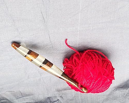 Miniatura 7 de Merit wooden craft Ganchos de ganchillo hechos a mano de resina epoxi y mezcla de madera, agujas ergonómicas de mango suave, tejido de punto, hilo