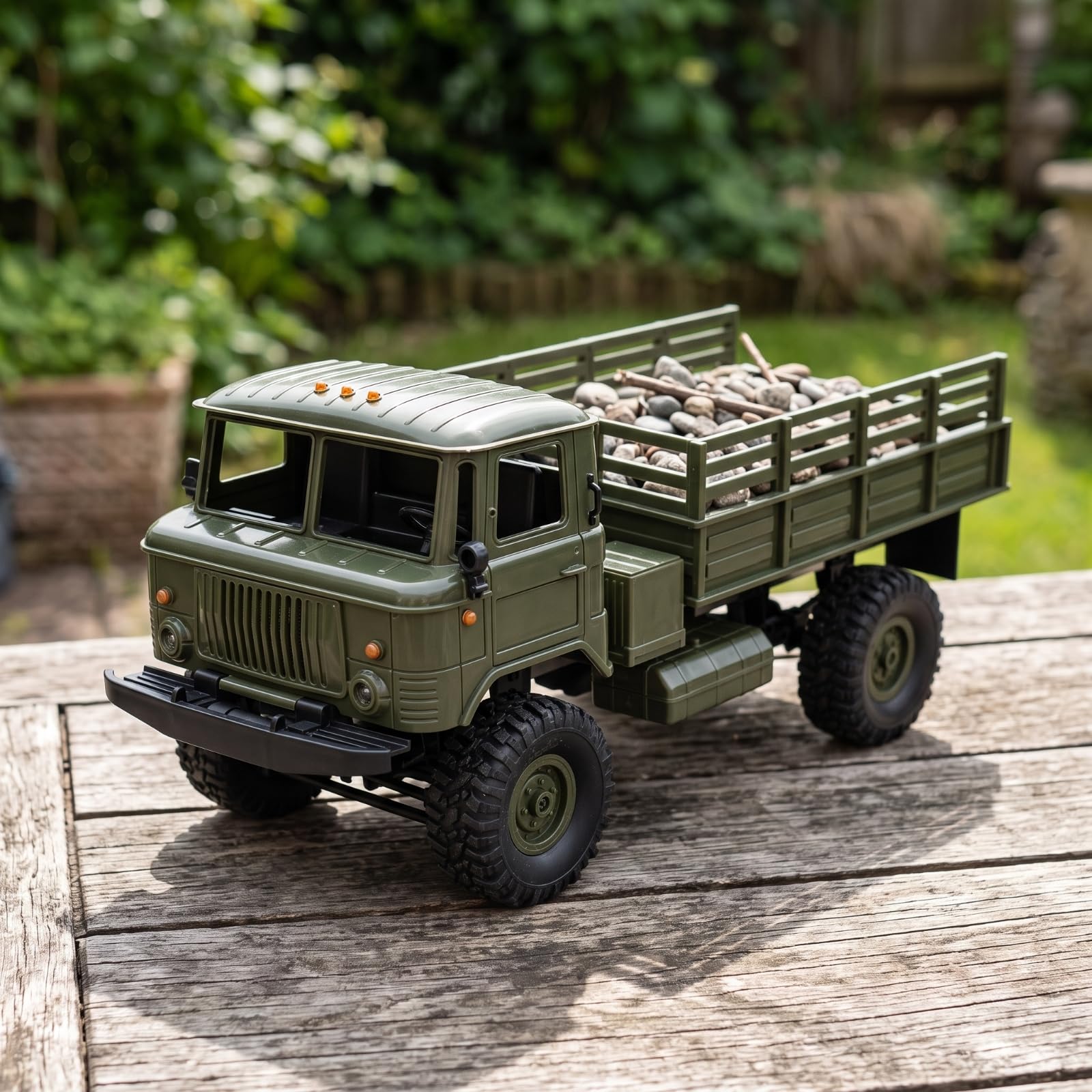 Colcolo Veicolo Giocattolo per Bambini Camion Rc Fuoristrada Crawler a con Sospensione Alta Pneumatici Grintosi Radiocomando E USB Adatto a Giardino Parco Cortile, Verde, Style to 2