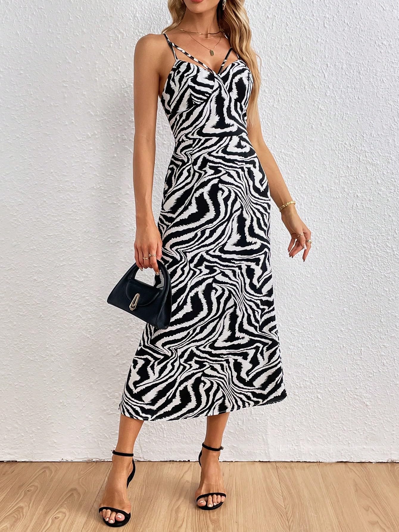 Amazon.com: Neeno Women's Dresses Zebra Striped Print Cami Dress Dress for  Women (Color : Black and White, Size : X-Small) : Clothing, Shoes & Jewelry