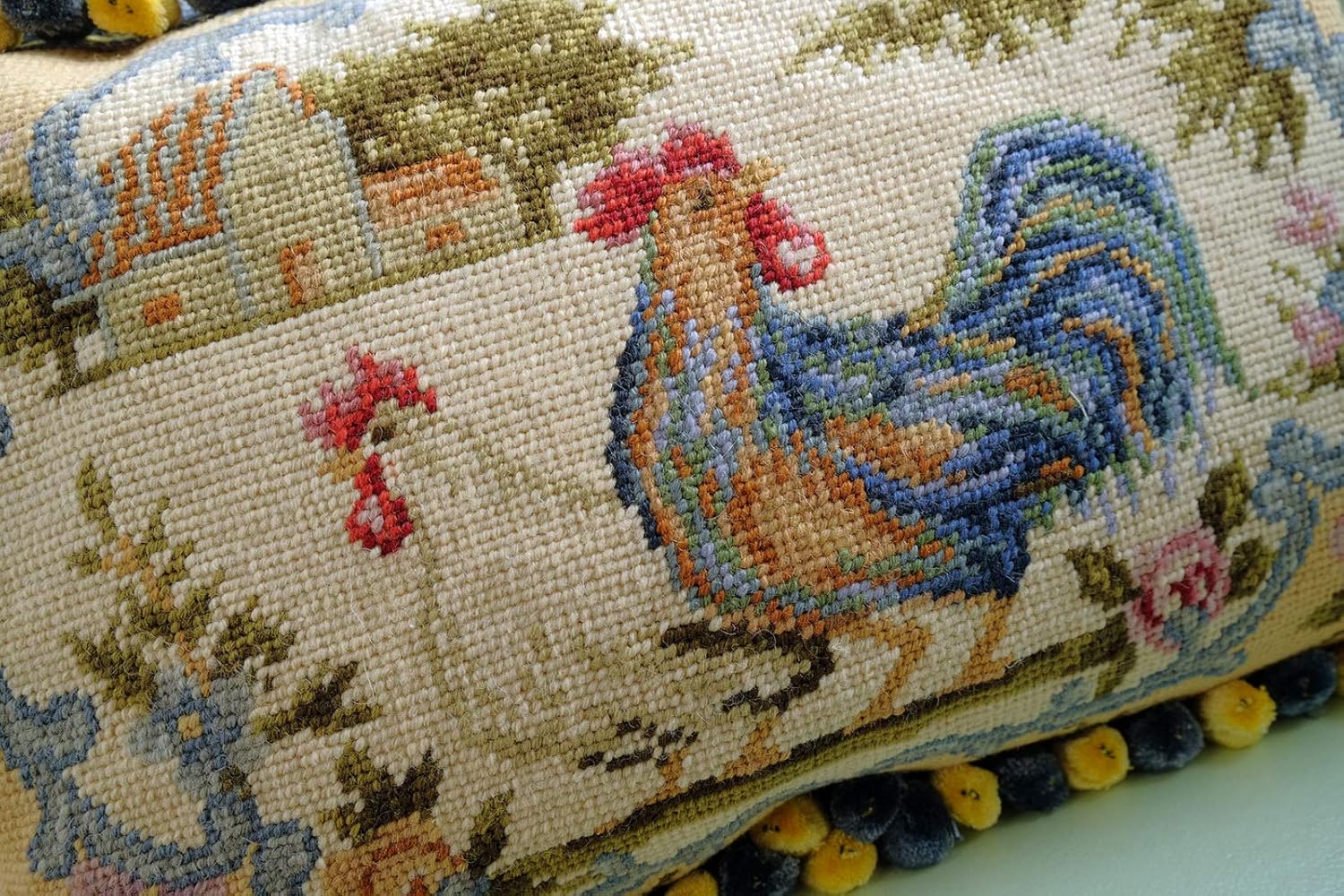 18" Unique French Country Vivid 2 Roosters Farm House Needlepoint Throw Pillow
