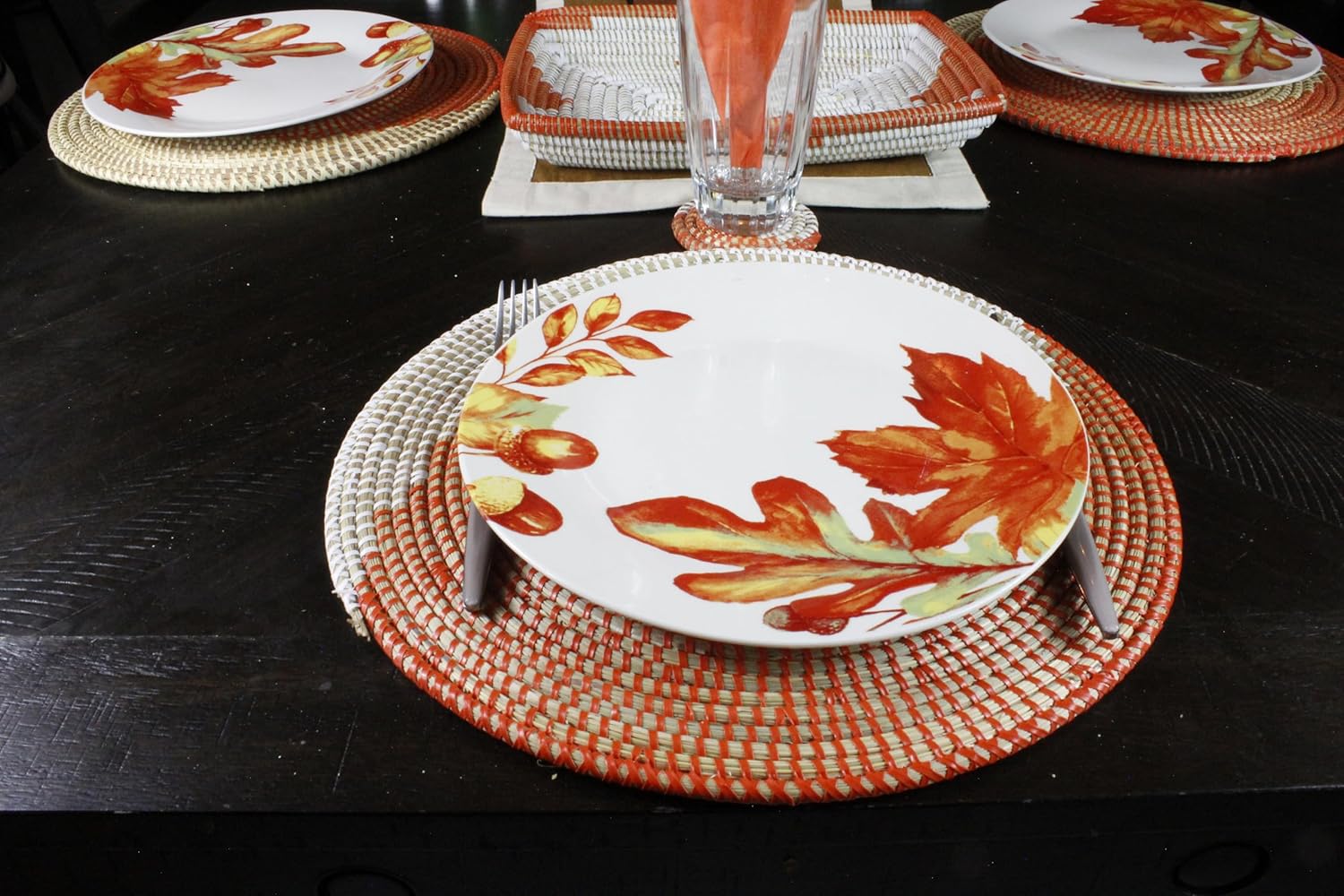 Senegal Placemats/African Bohemian Woven Seagrass Placemats/Natural Wicker Round Basket Placemats/Decorative Hanging Wicker Plates/Hanging Wall Decor (Orange & White)