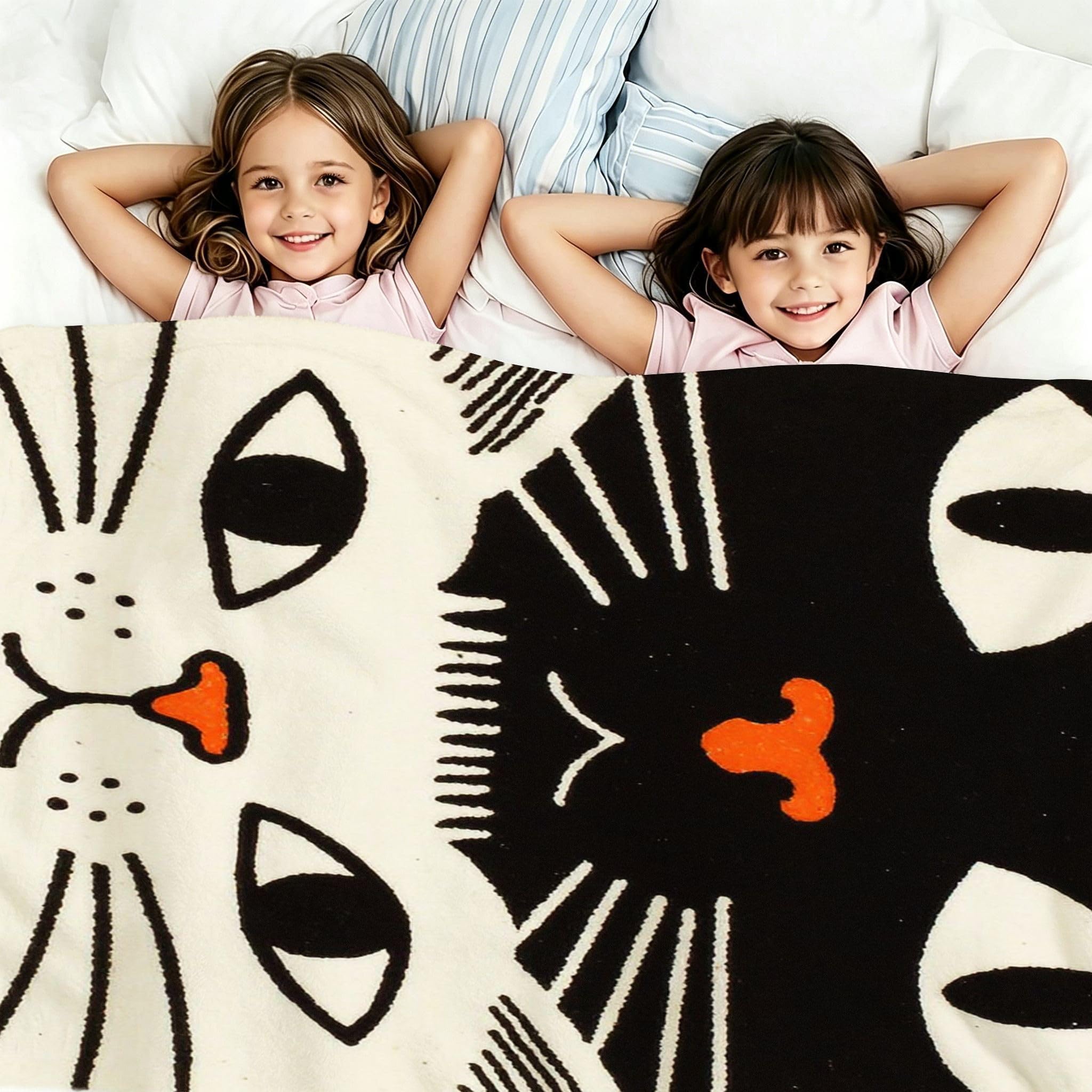Coperta Pile Matrimoniale 240x260 cm Gatto dei Cartoni Animati, Coperta XXL Super Morbida Multiuso Come Copriletto o Plaid da Salotto, Calda e Leggera, Protezione dal Freddo, AW3132