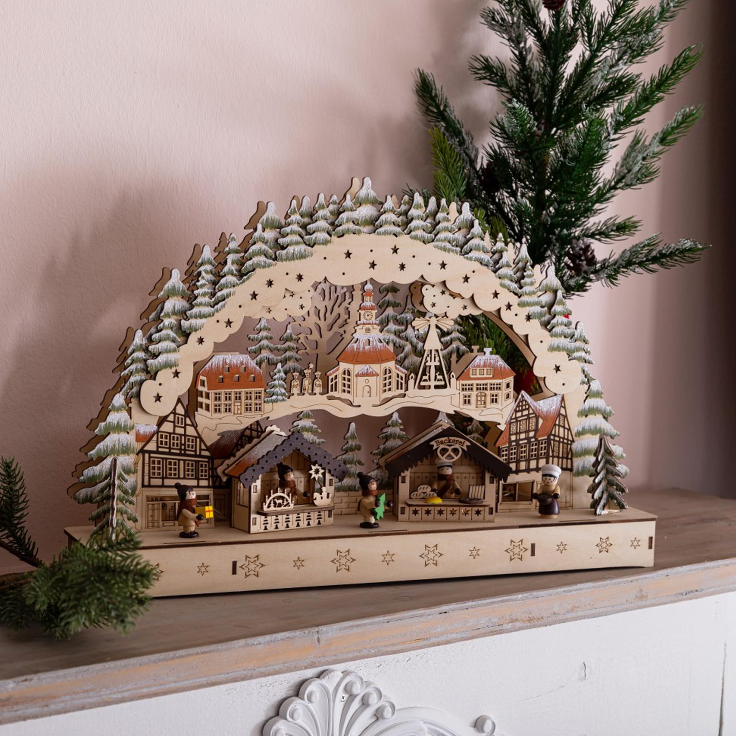 Spetebo Arco de madera LED de 44 x 30 cm – Diseño: Mercado de invierno – Arco de luces con diseño navideño – Decoración de mesa de Navidad, decoración de ventana, decoración de Adviento, invierno,