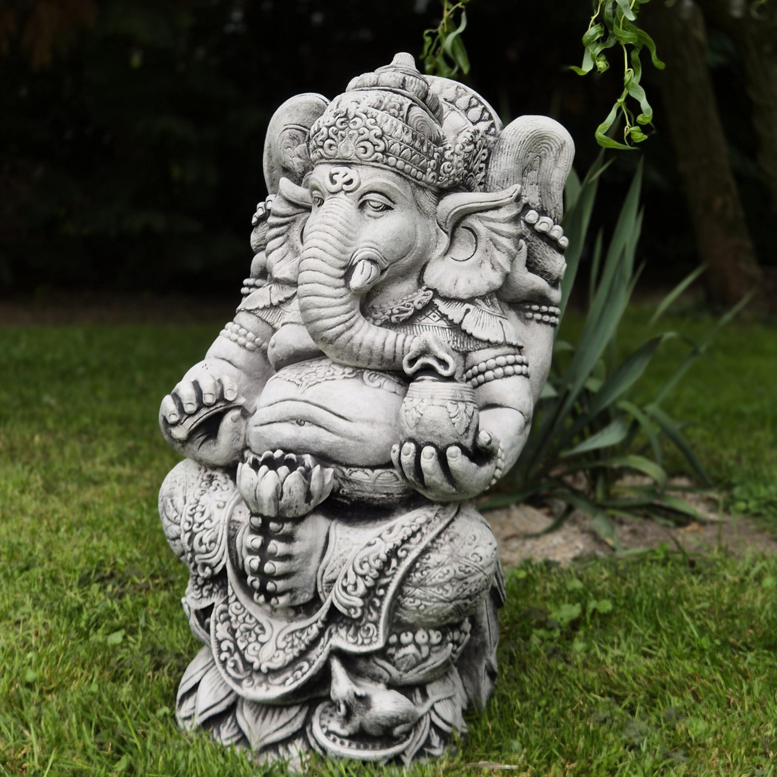 FABRIQ Große Ganesha Steinfigur 62 cm – 57 kg – Steinguss Buddha Elefant – Wetterfest & frostbeständig