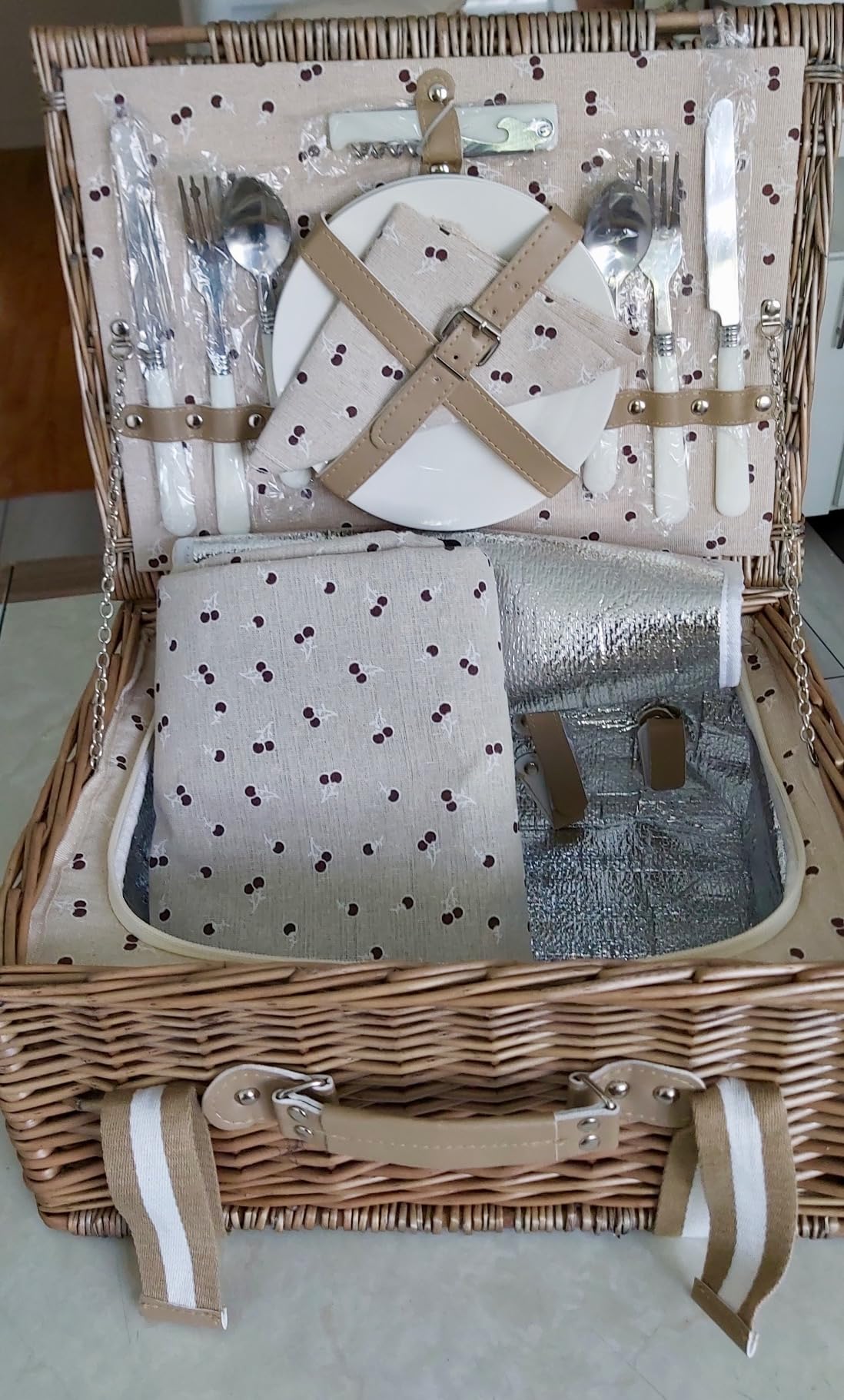 Willow Picnic Basket Set for 2 Persons with Large Insulated Cooler Bag ...