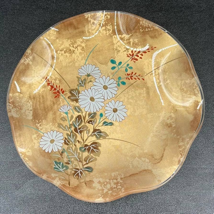 菓子皿 光琳の松 文 菓子皿 光琳の松 文 黄秞 菊紋