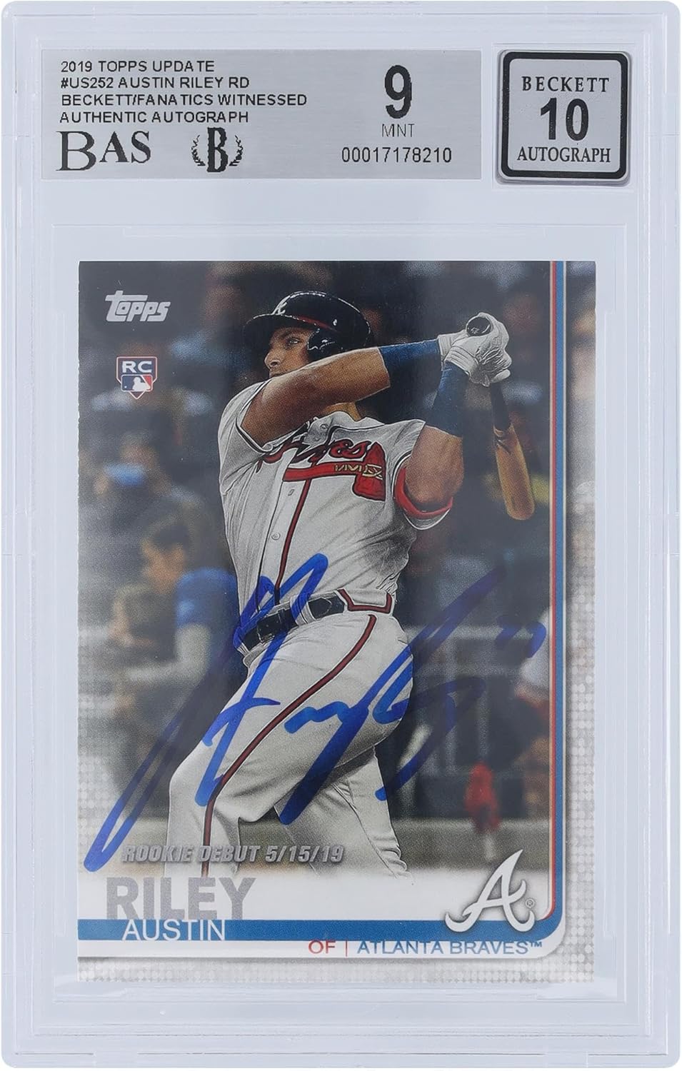 Austin Riley Atlanta Braves Autographed 2019 Topps Update #US252 Beckett Fanatics Witnessed Authenticated 9/10 Rookie Card - Baseball Slabbed Autographed Cards