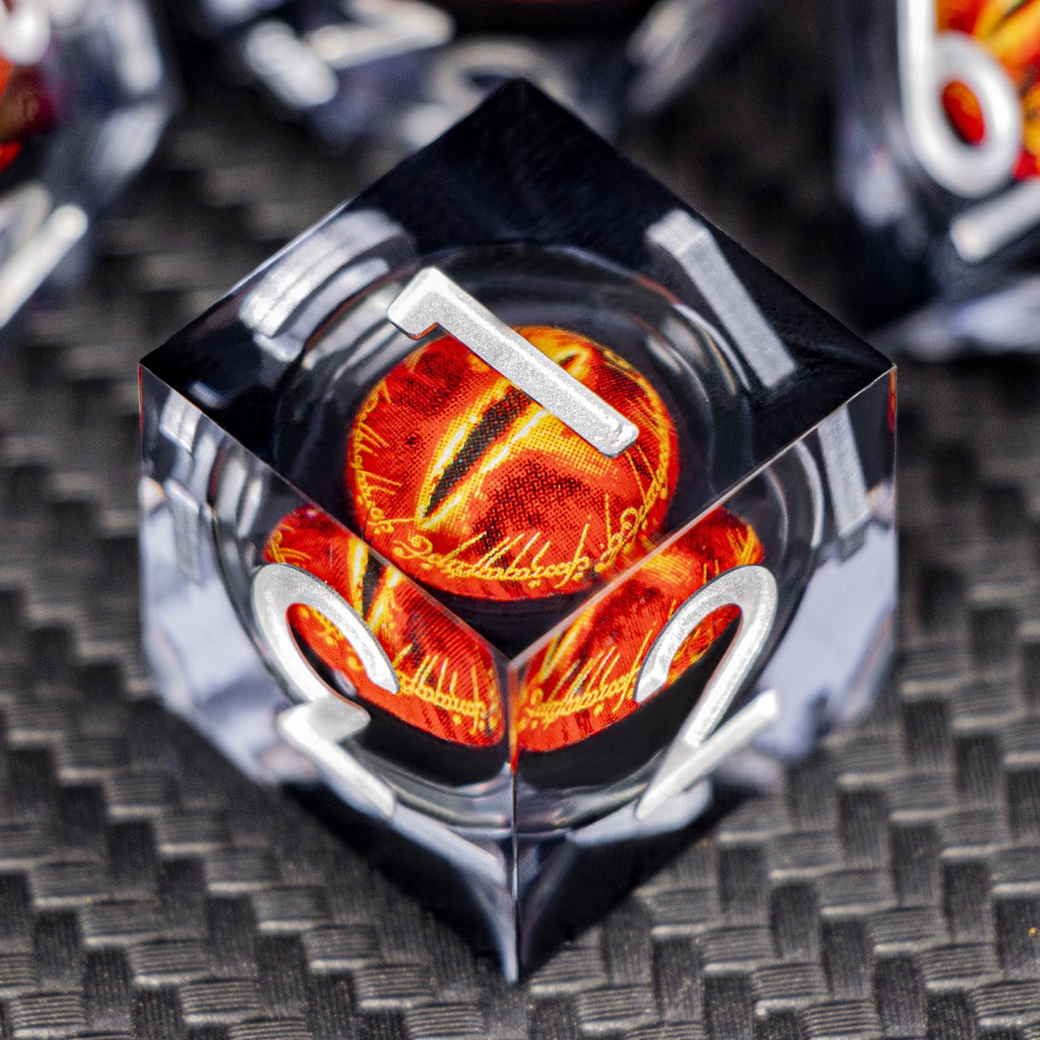 ARUOHHA Gazes Eye Dice DND Resin Dice Liquid Core Flaming RPG Sharp Edged Dice Set including Gift Box - Image 4