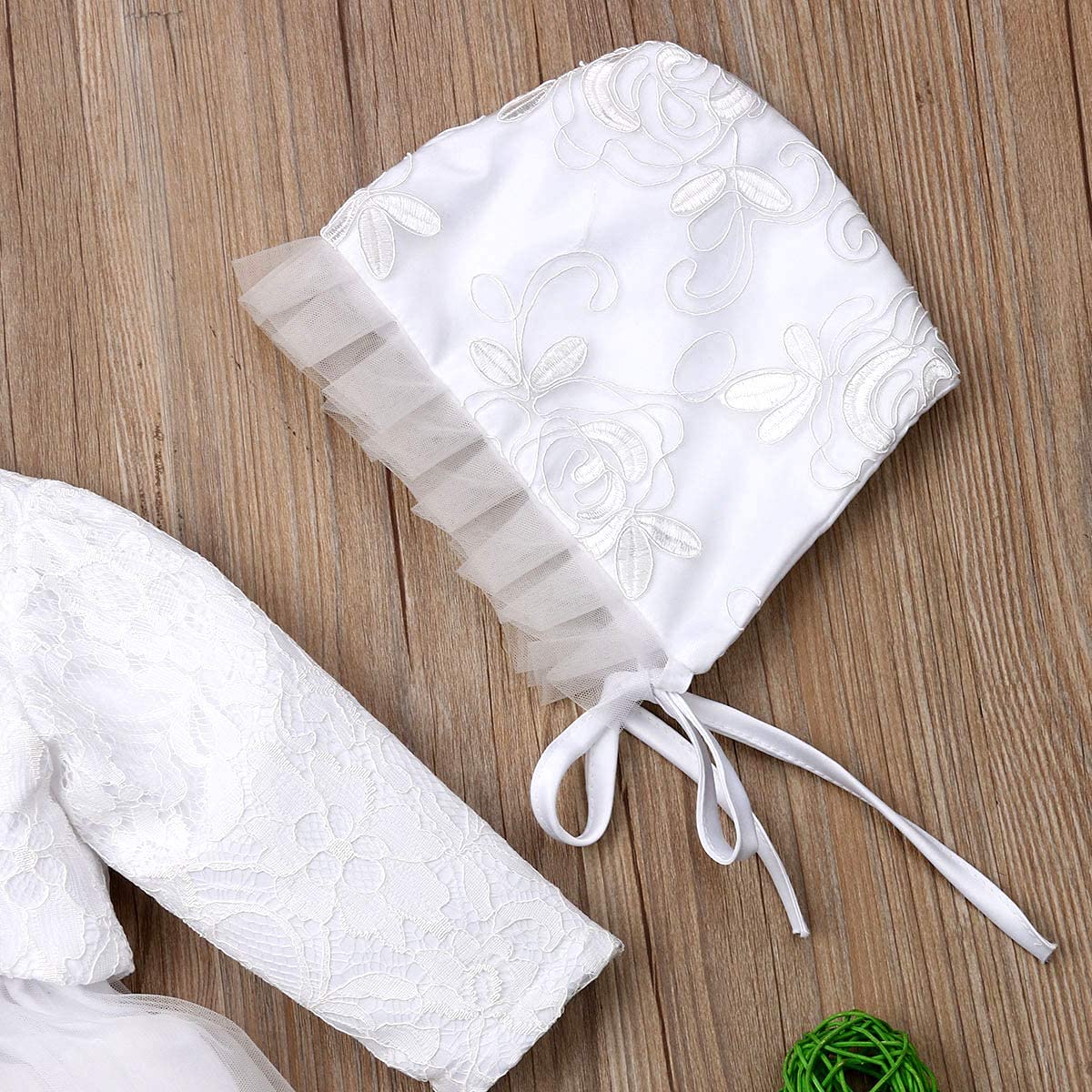 Carolilly Vestito Battesimo Bambina Neonata Abito in Pizzo Bianco 3 Pezzi Coprispalla Elegante+Abito Bianco+Cappello Cerimonia Matrimonio
