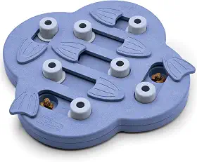 Outward Hound Nina Ottosson Dog Hide N' Slide Quebra-cabeça interativo para cães Enriquecimento de cães, nível 2 intermediário, roxo, composto