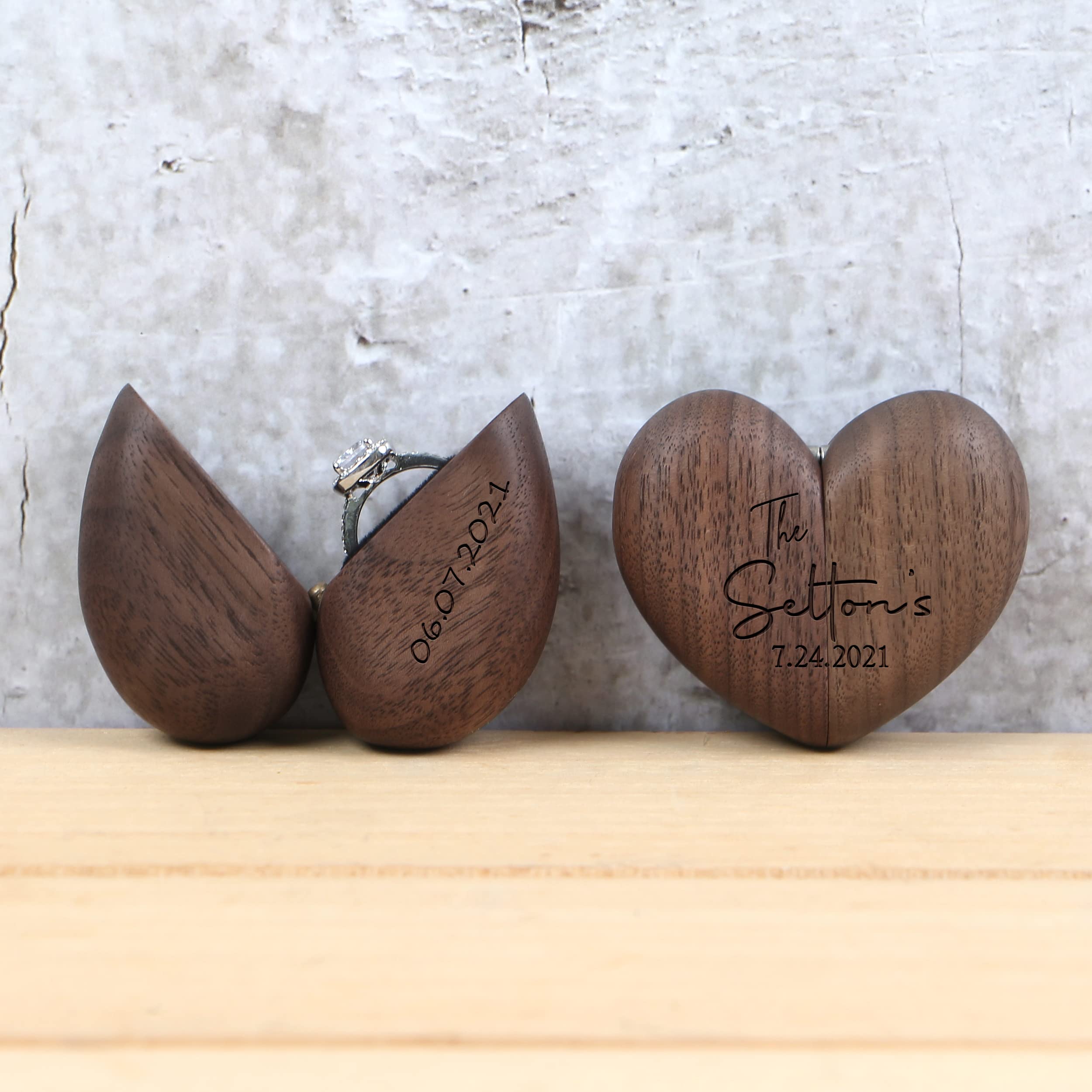 Scatola Porta Anelli A Cuore In Legno Di Noce Con Velluto – Per Fidanzamento E Matrimonio - 3