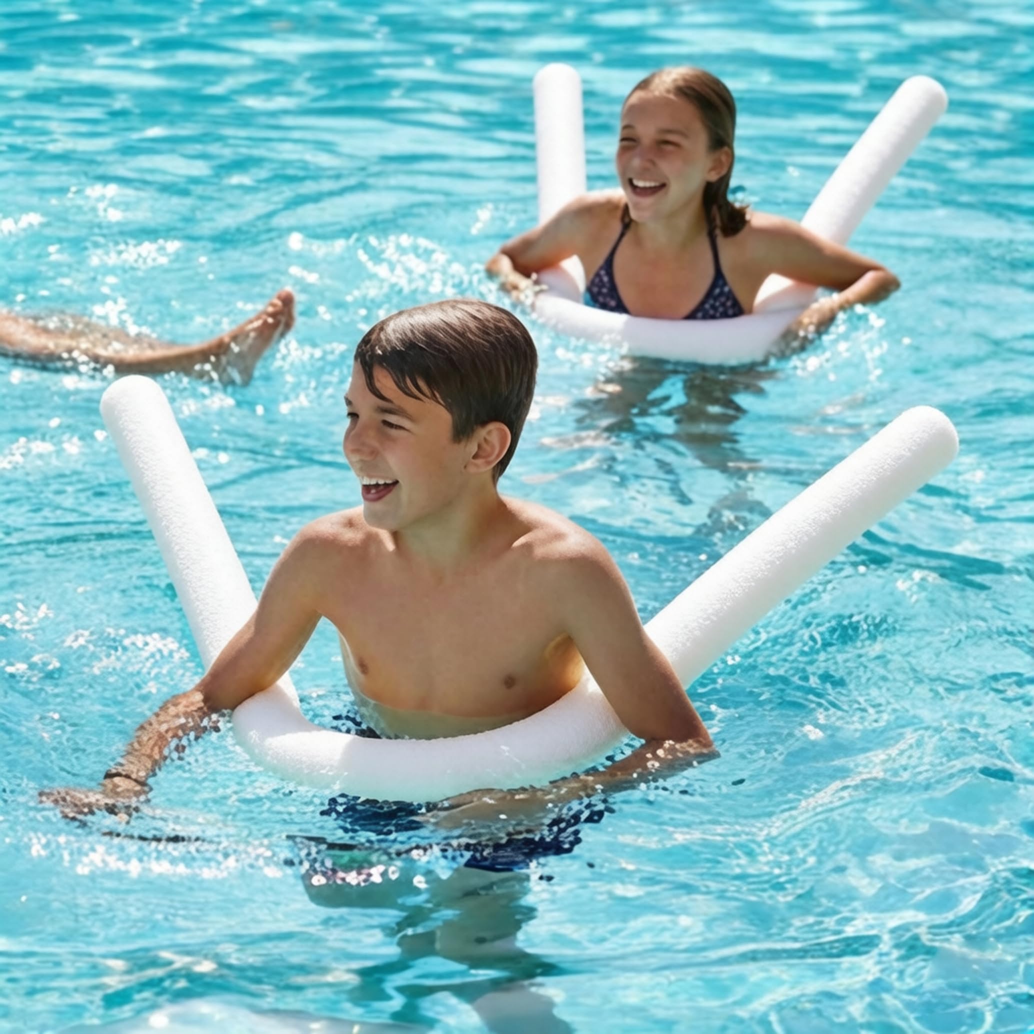 Poolnudeln Poolnudeln, weiße Nudel mit Loch, hochdichter Schwamm, rutschfeste Schwimmhilfe für Kinder und Wasseraktivitäten