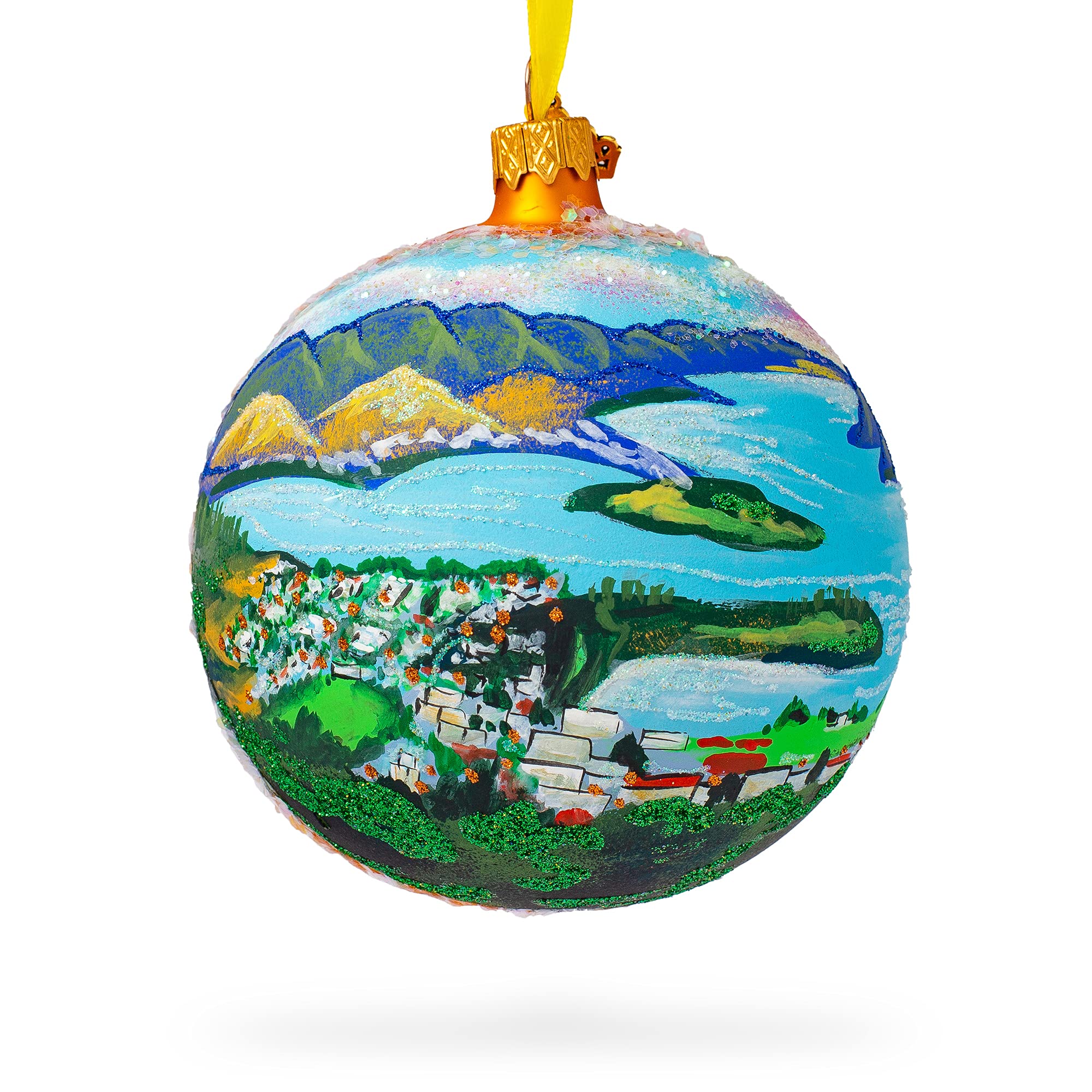 Boule de Noël en verre Queenstown pour illuminer votre sapin voyage