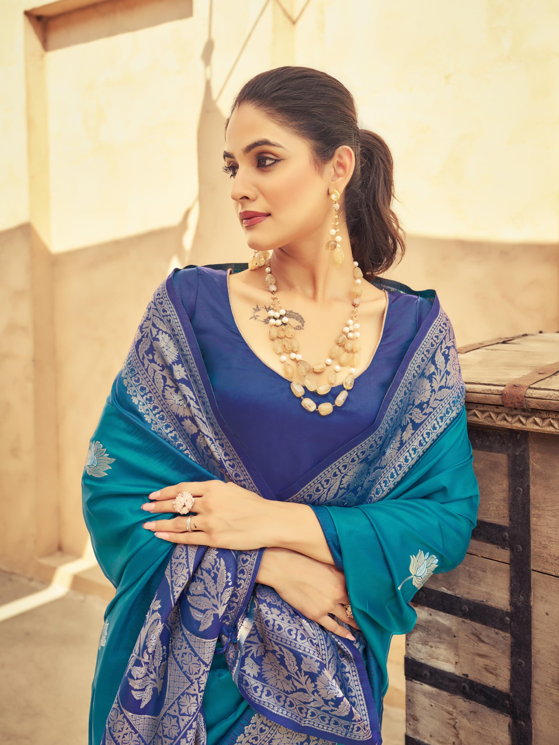 SWORNOF Women's Kanjivaram Soft Silk Banarasi Sarees With Unstiched Blouse Piece product image 5